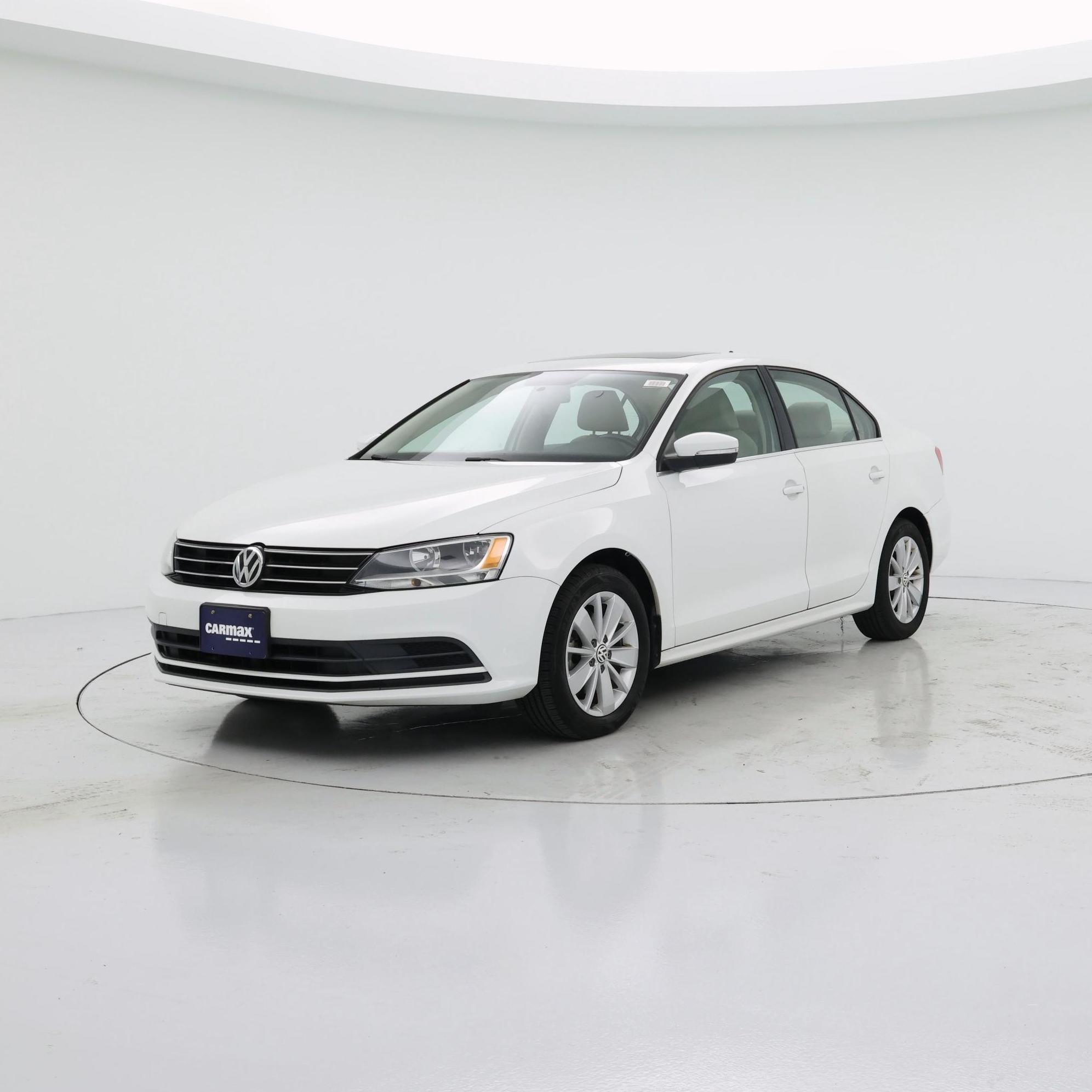 Thumbnail: 2015 Volkswagen Jetta - 4