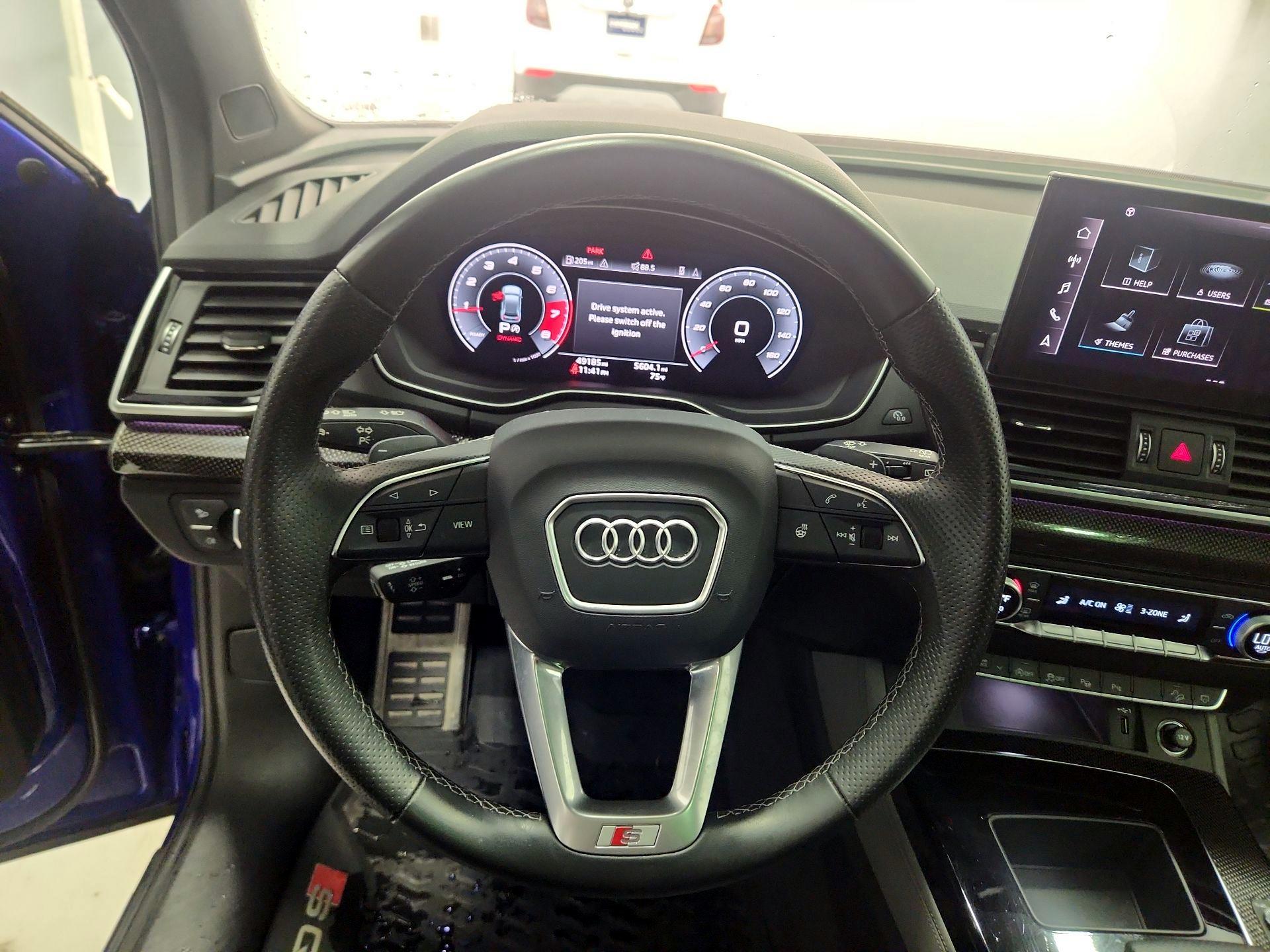 Thumbnail: 2023 Audi SQ5 - 10