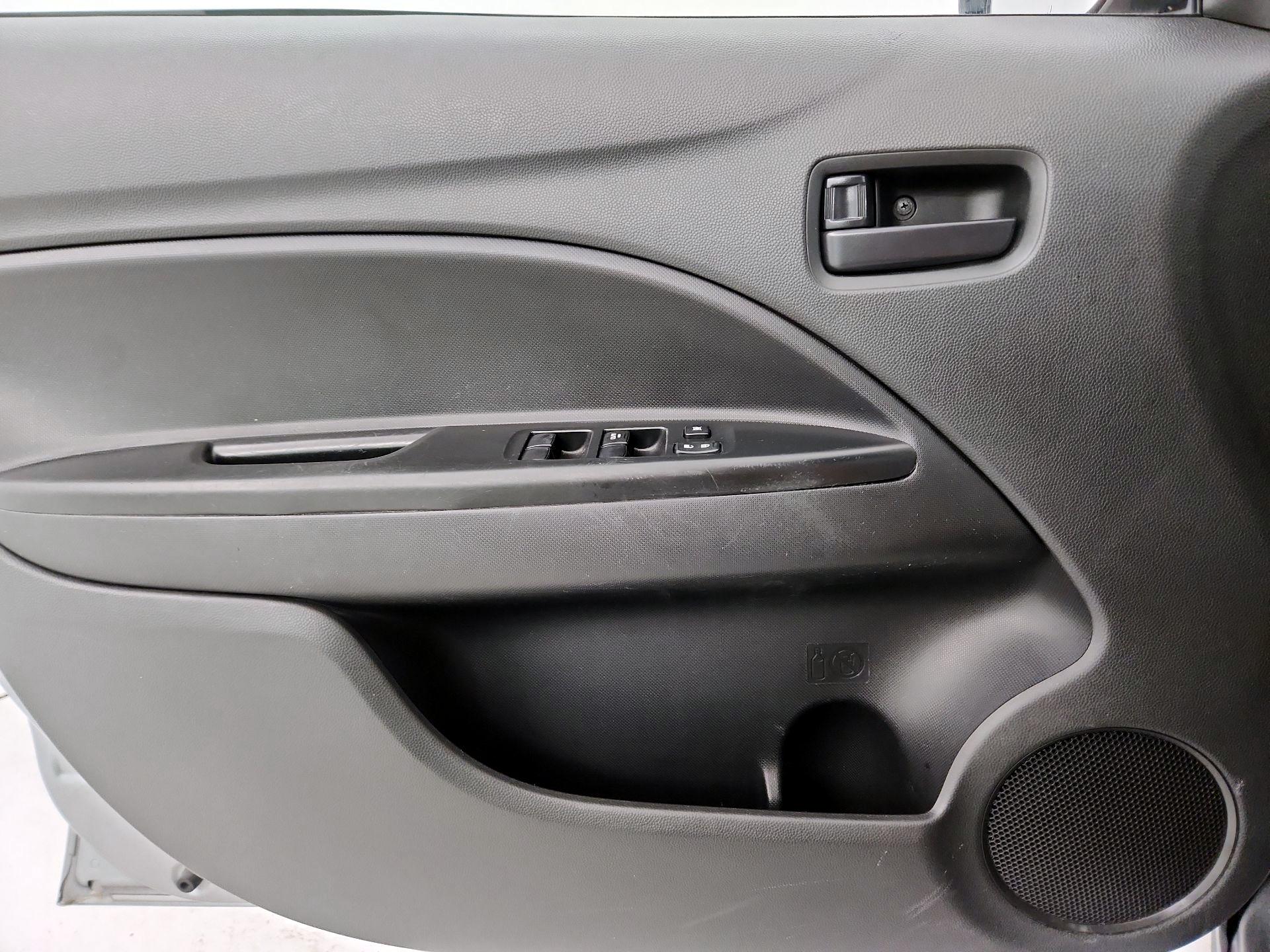 Thumbnail: 2021 Mitsubishi Mirage - 12