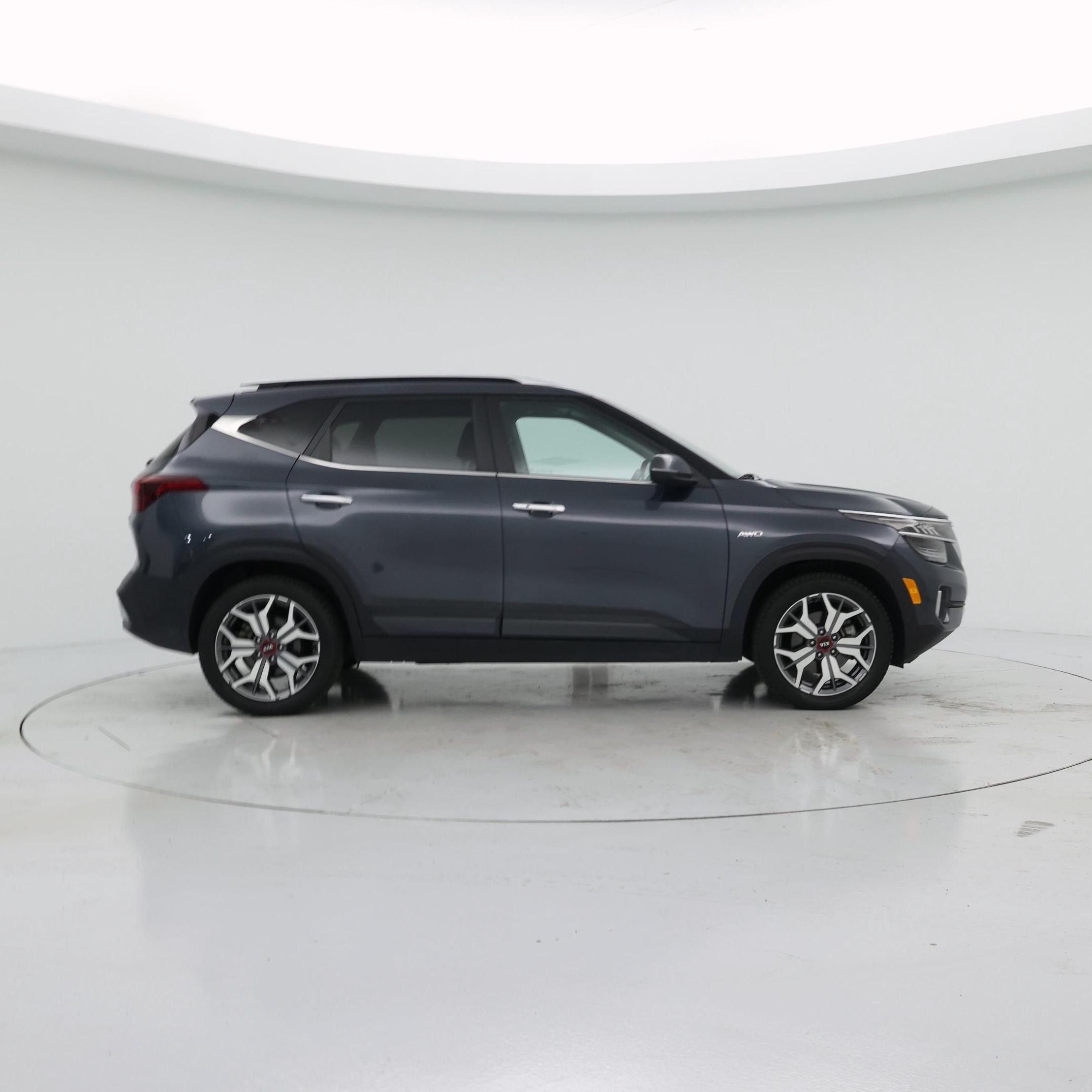 Thumbnail: 2021 Kia Seltos - 7