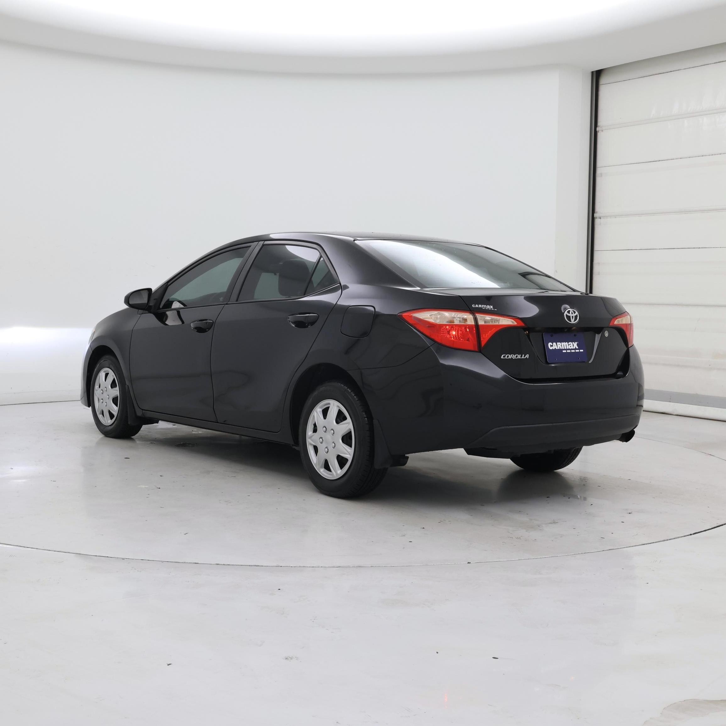 Thumbnail: 2017 Toyota Corolla - 2