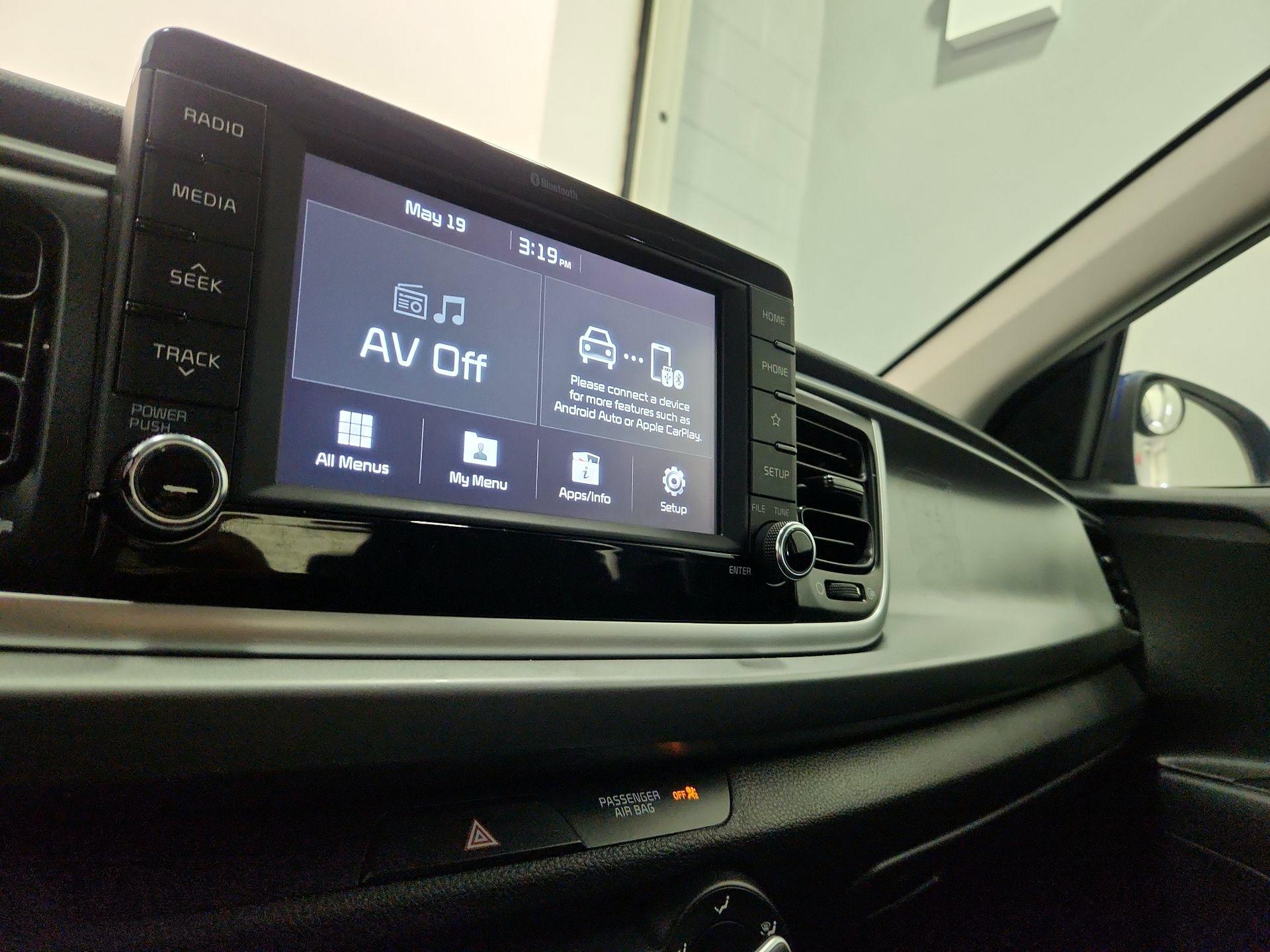 Thumbnail: 2020 Kia Rio5 - 15