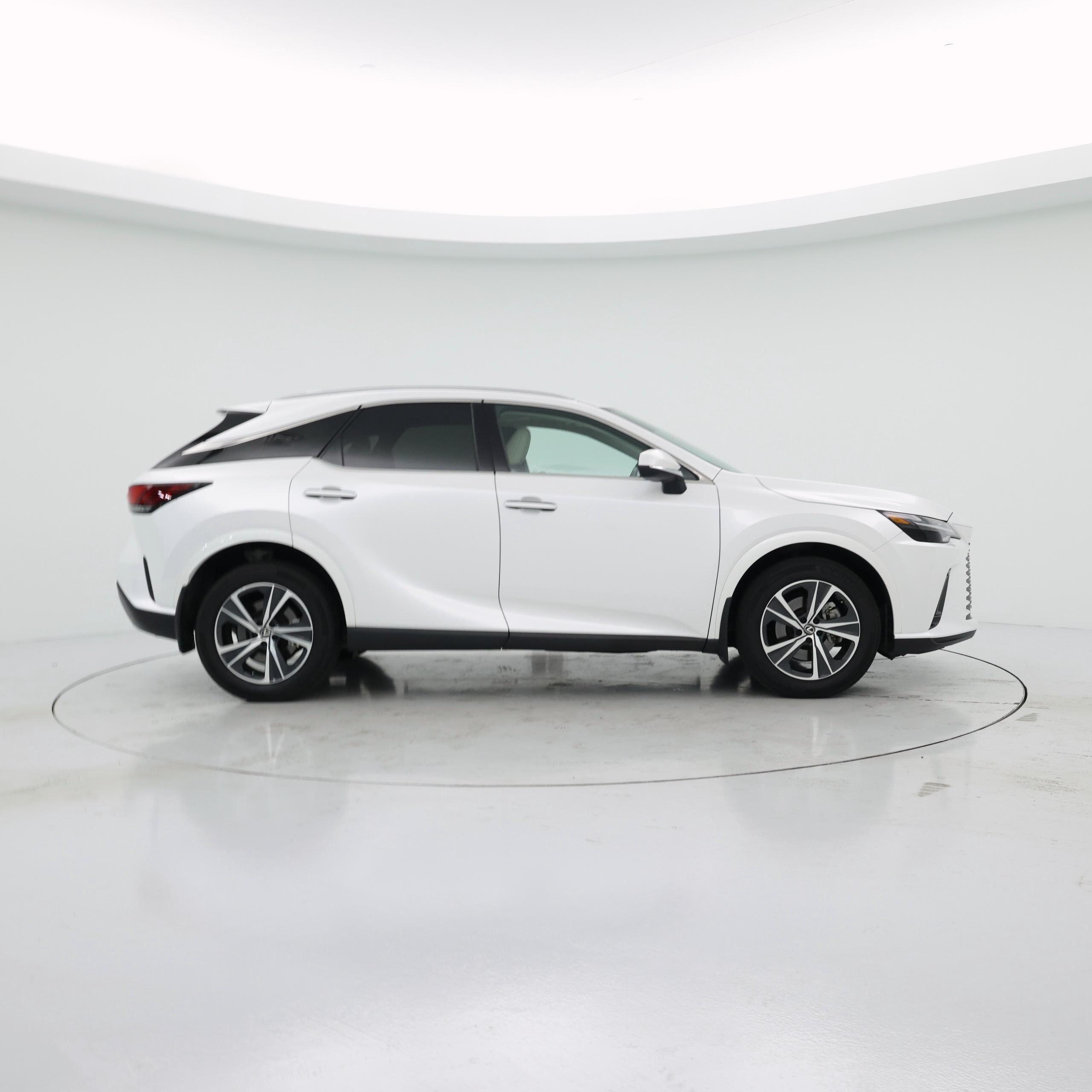 Thumbnail: 2024 Lexus RX - 7