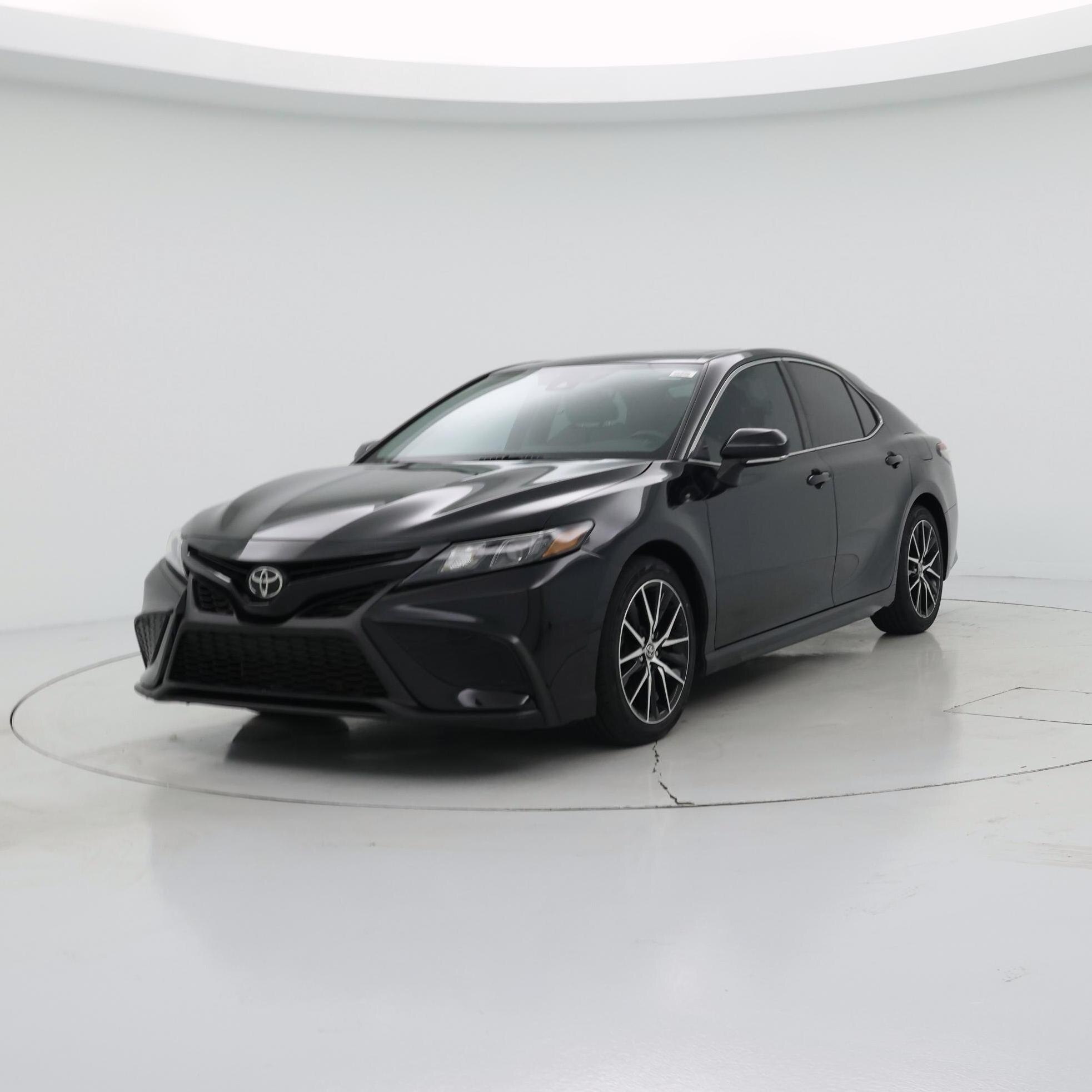 Thumbnail: 2021 Toyota Camry - 4