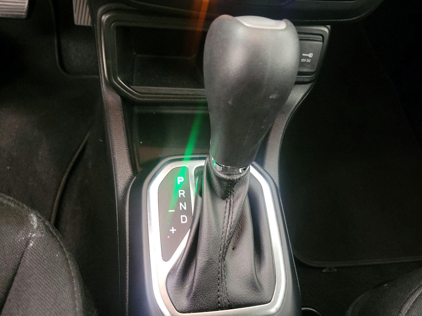 2020 Jeep Renegade Jeepster - Photo 18