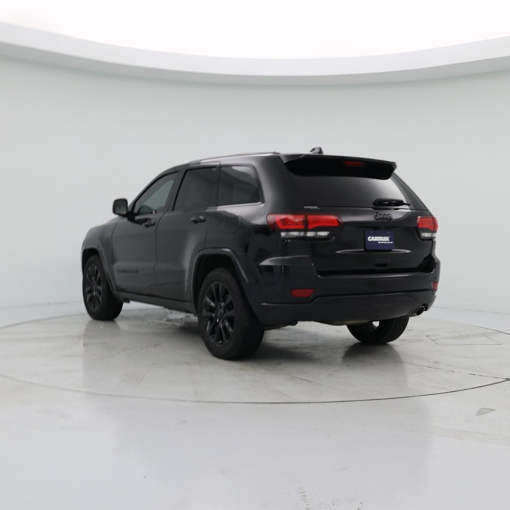 Thumbnail: 2018 Jeep Grand Cherokee - 2