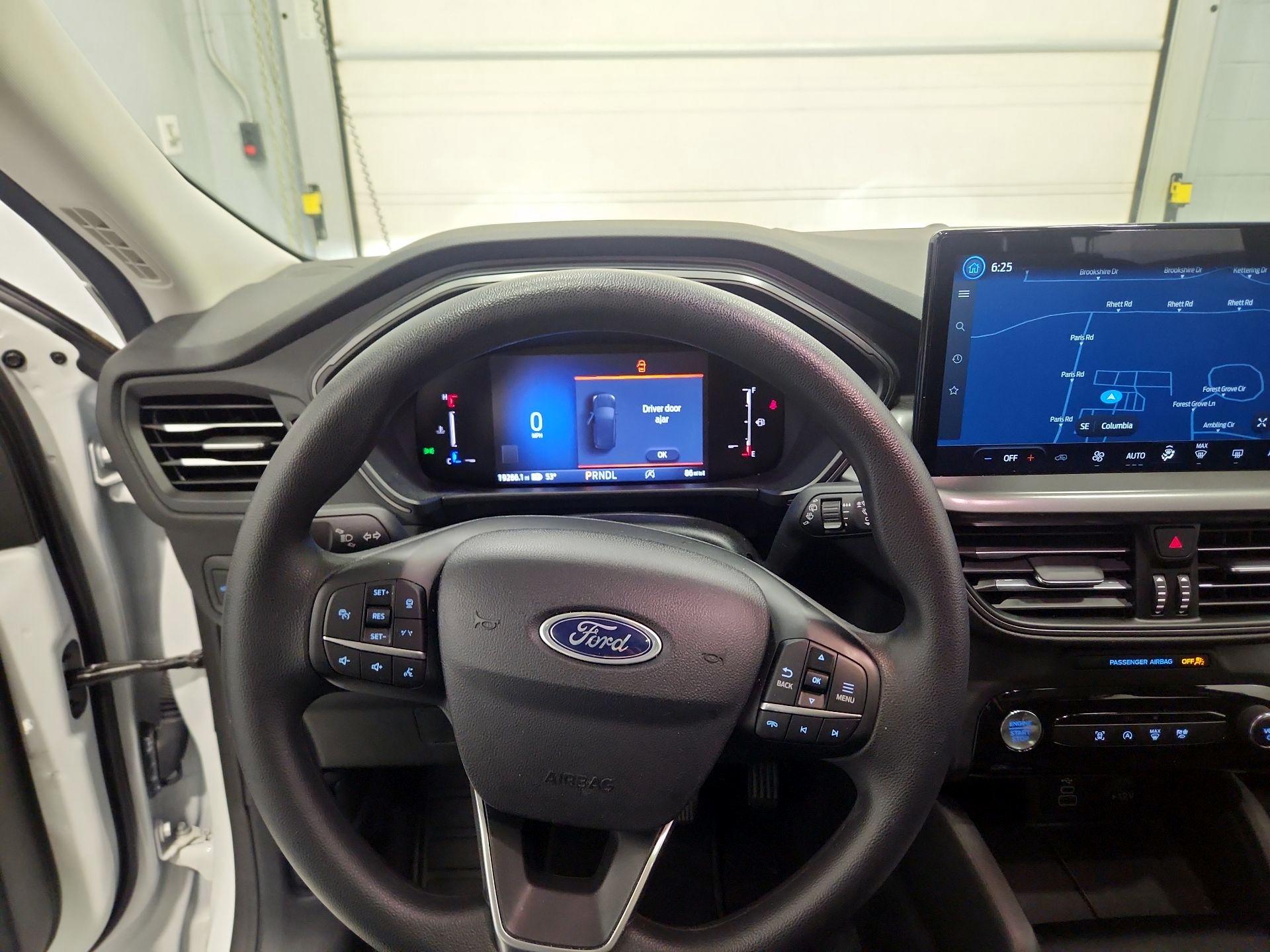 Thumbnail: 2025 Ford Escape - 10