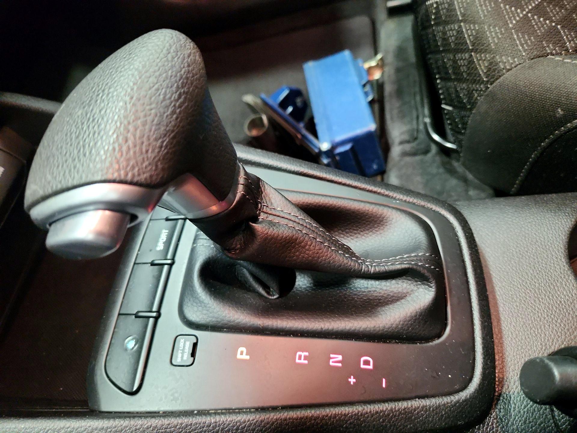 Thumbnail: 2019 Kia Rio5 - 17
