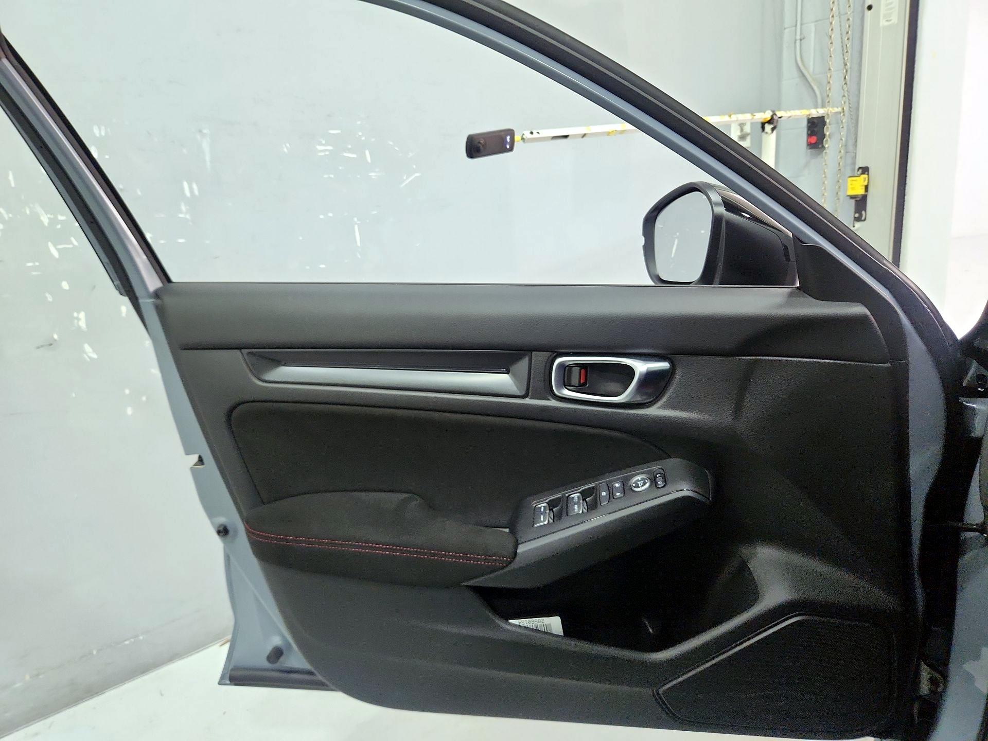 Thumbnail: 2025 Honda Civic - 12