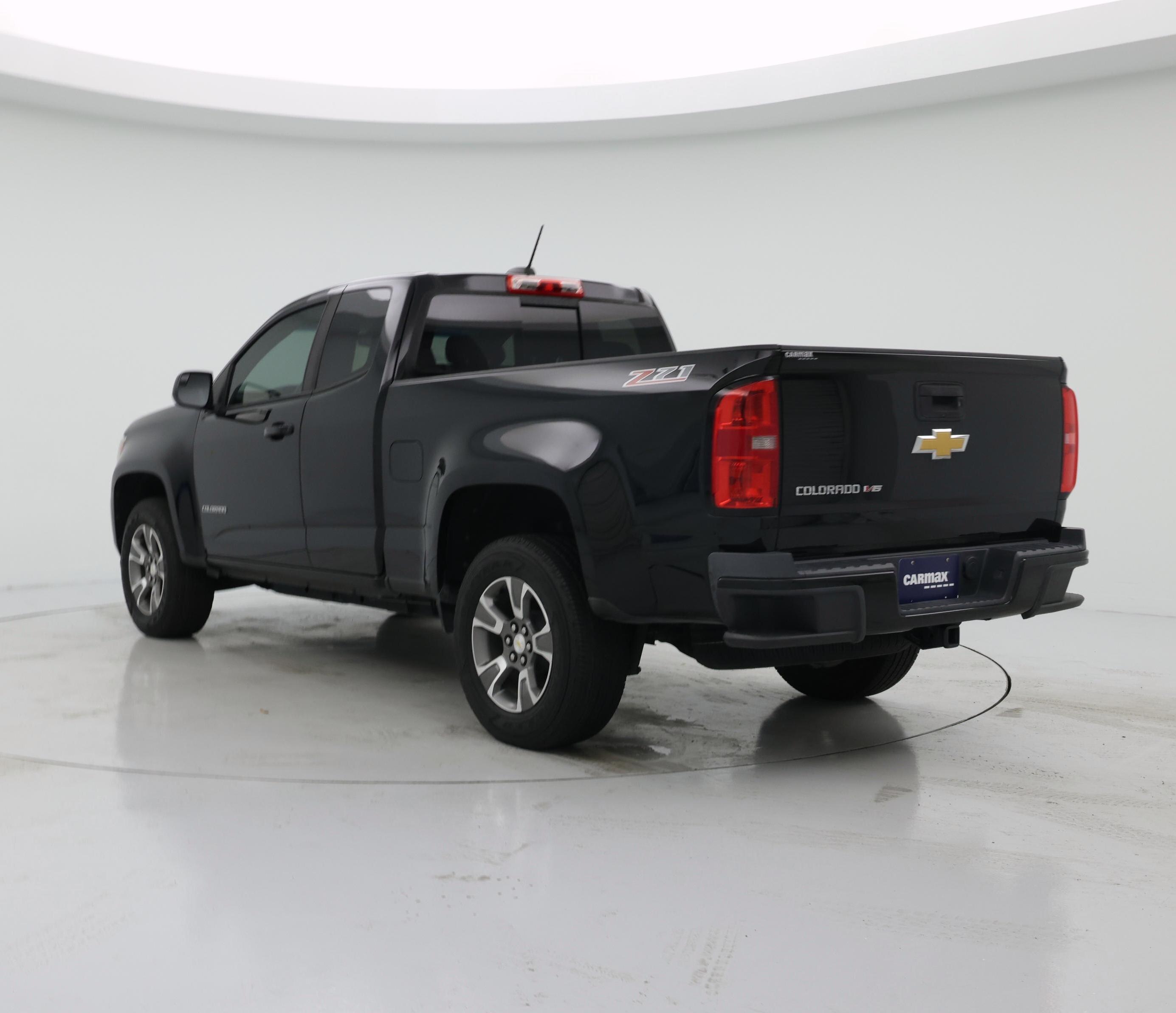 Thumbnail: 2018 Chevrolet Colorado - 2