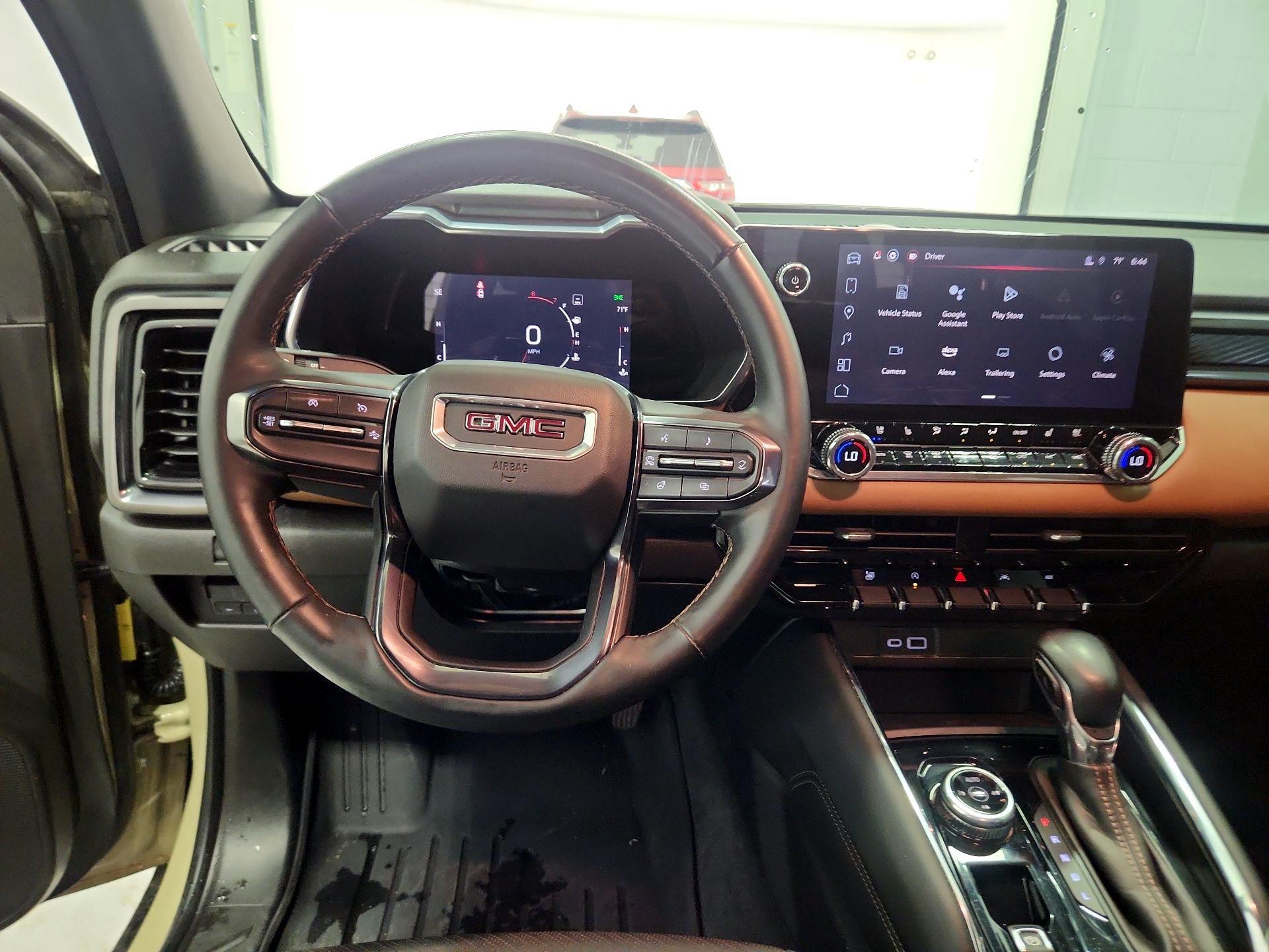 Thumbnail: 2023 GMC Canyon - 10
