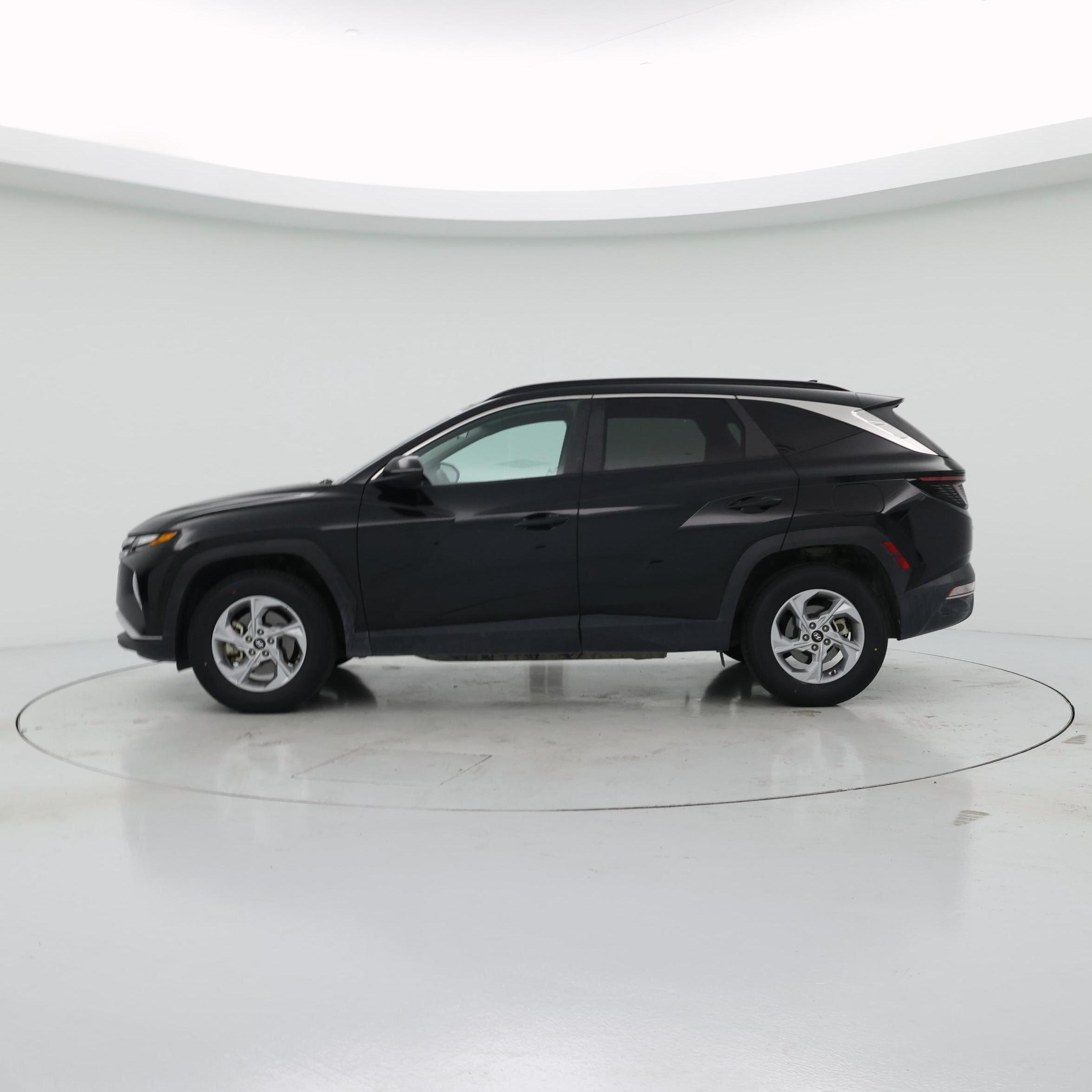 Thumbnail: 2023 Hyundai Tucson - 3