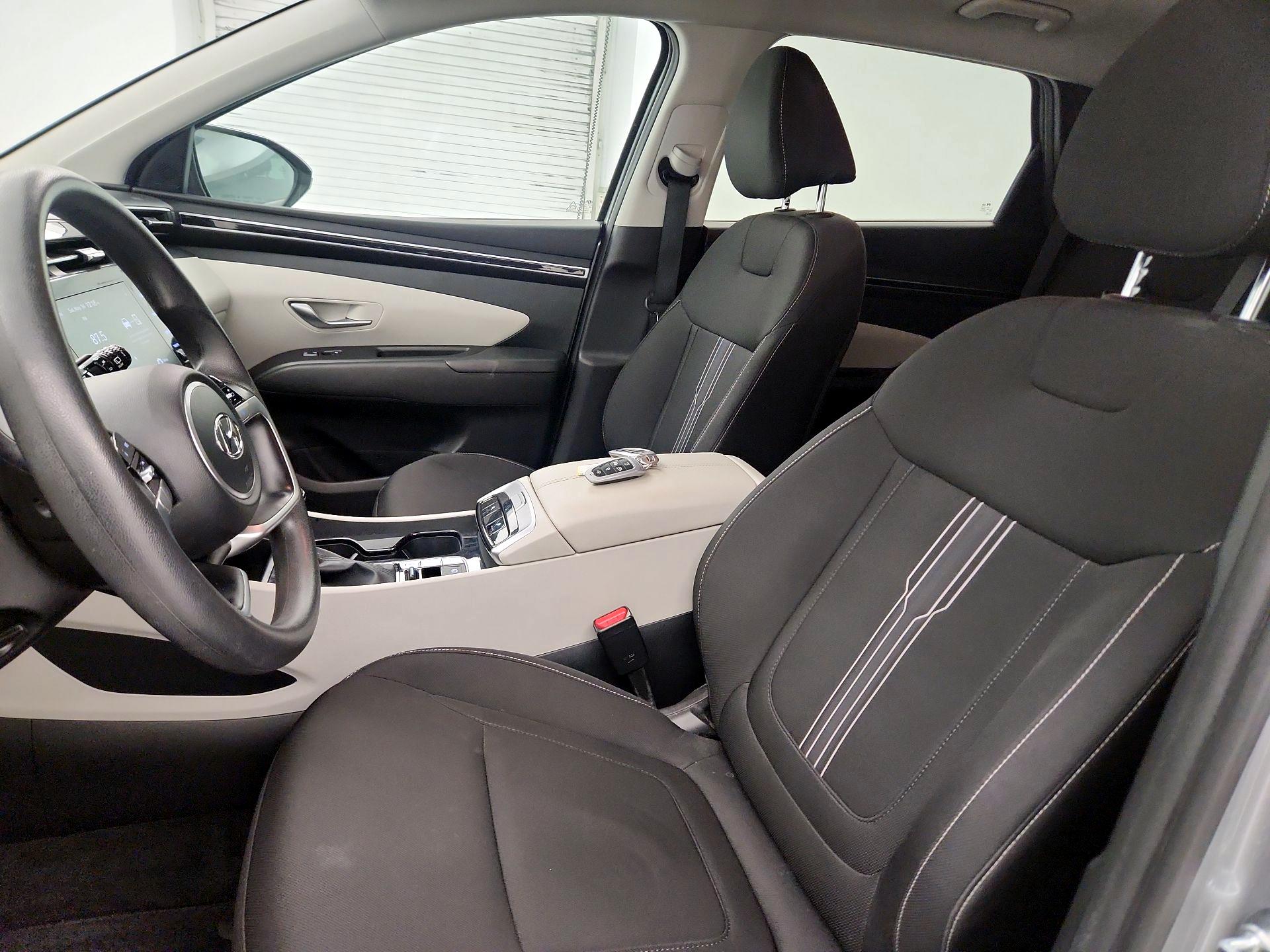 Thumbnail: 2023 Hyundai Tucson - 9