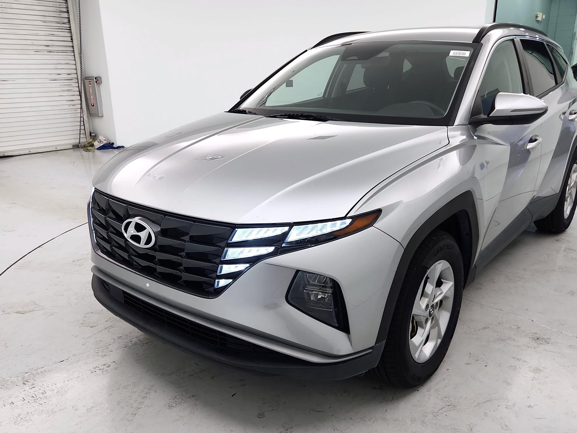 Thumbnail: 2023 Hyundai Tucson - 3