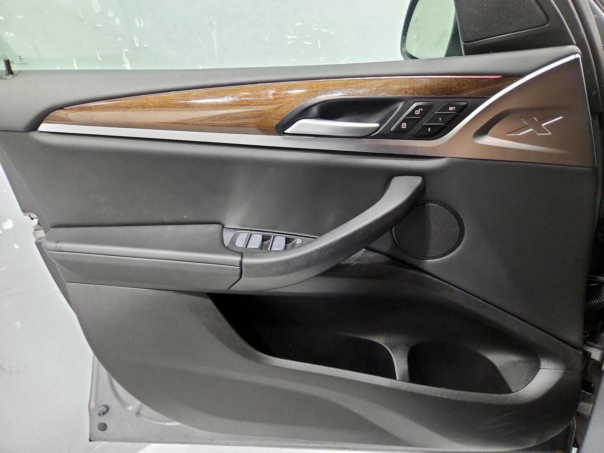 Thumbnail: 2023 BMW X3 - 12