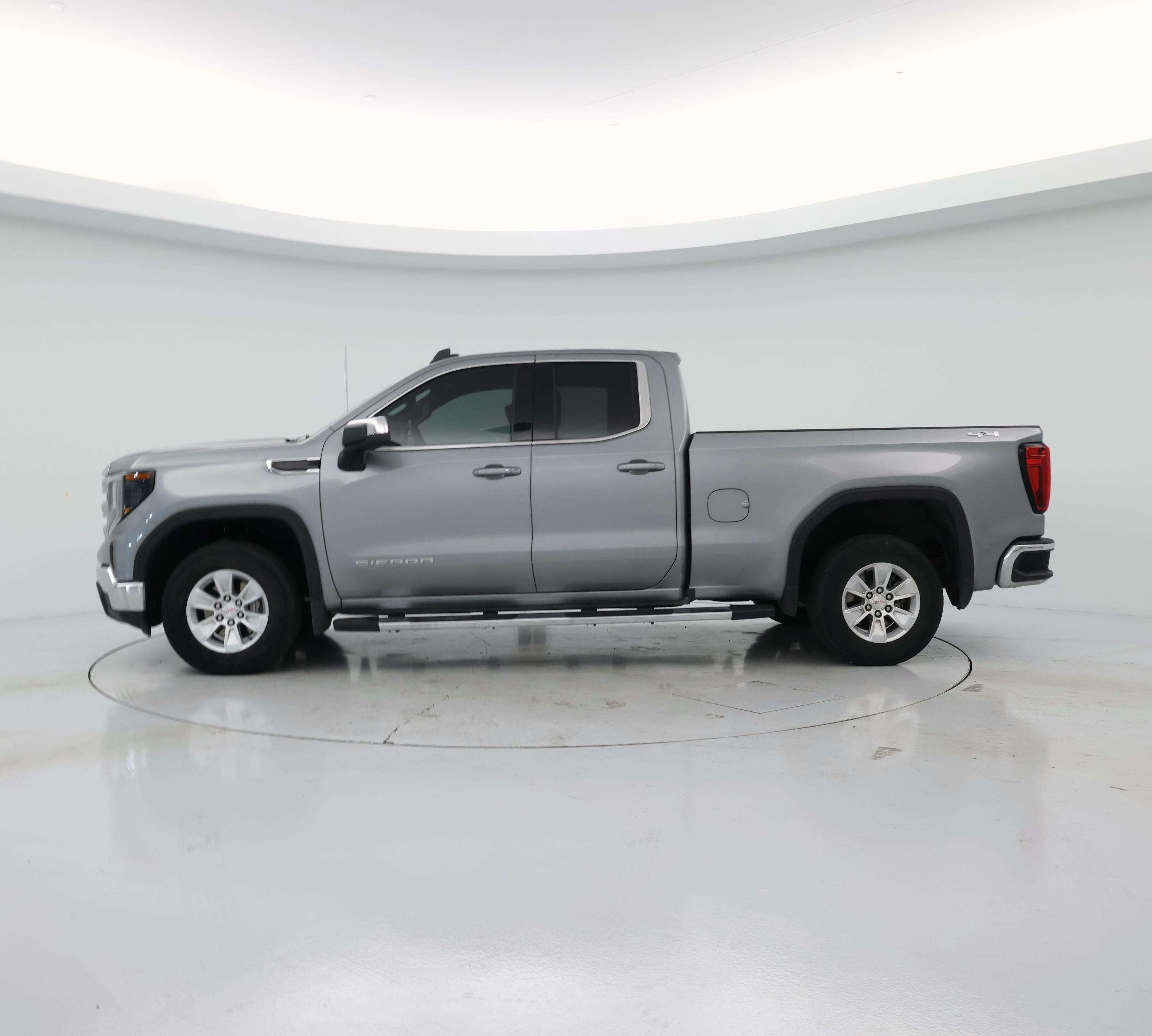 Thumbnail: 2023 GMC Sierra 1500 - 3
