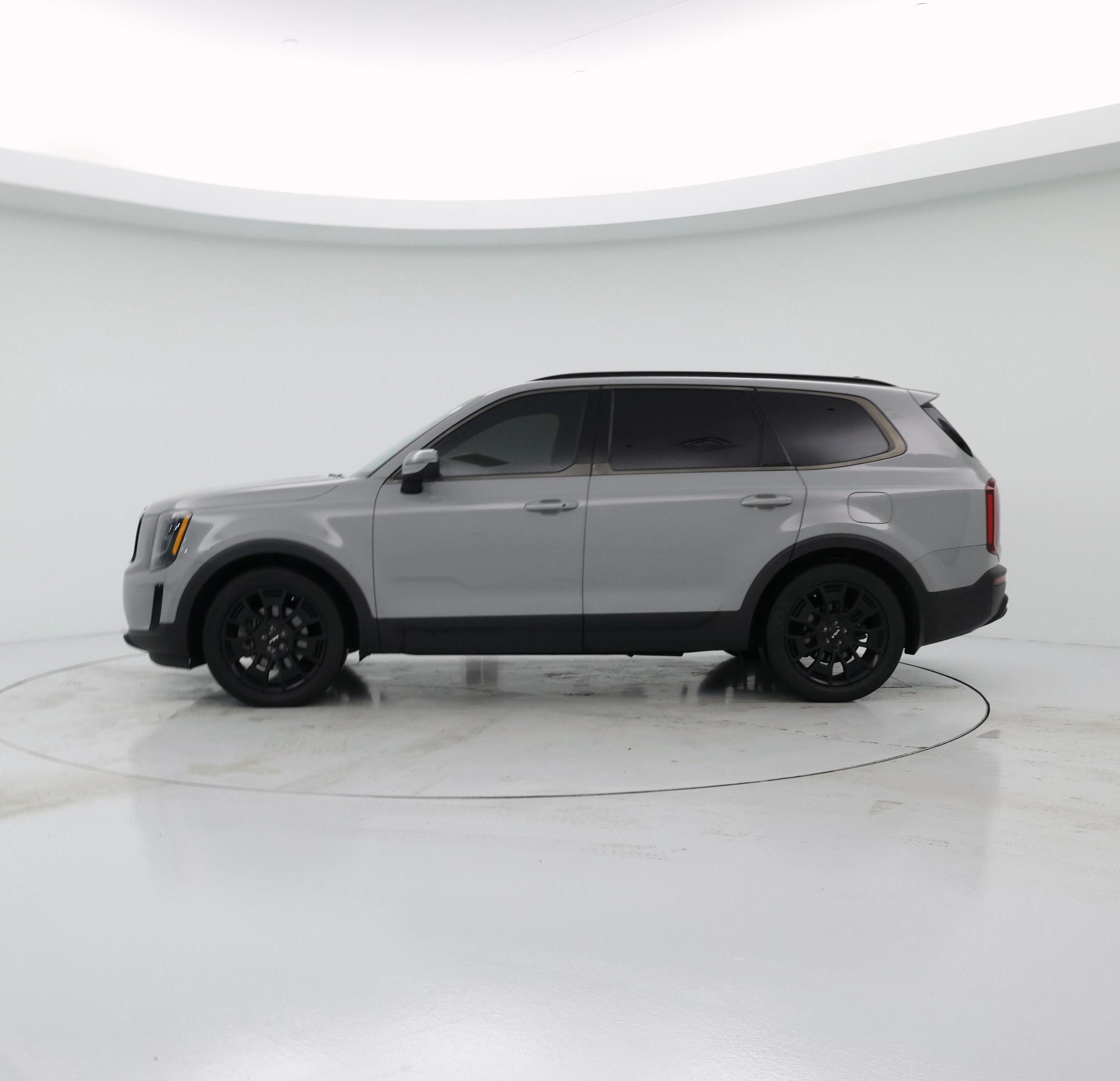 Thumbnail: 2022 Kia Telluride - 3