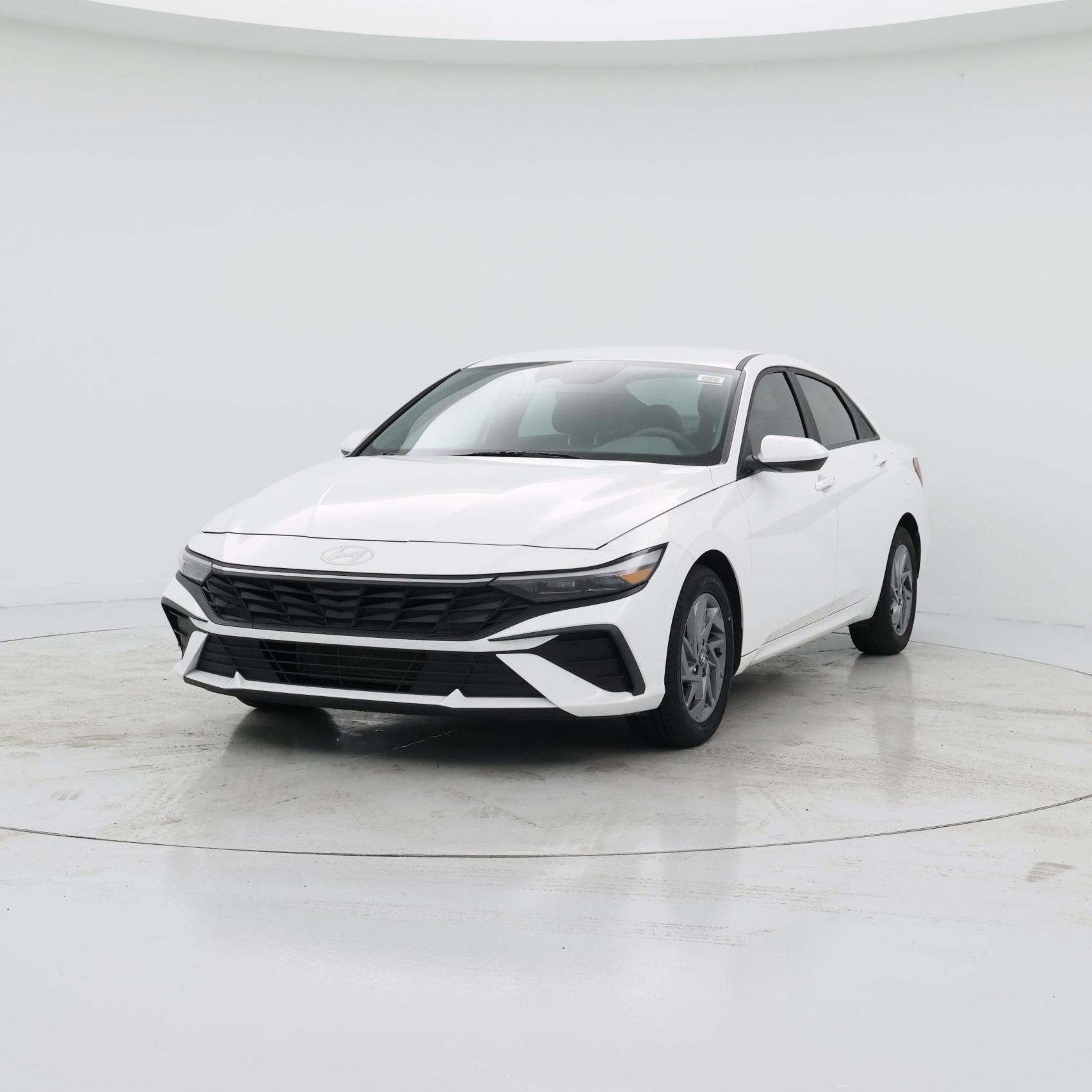 Thumbnail: 2024 Hyundai Elantra - 4
