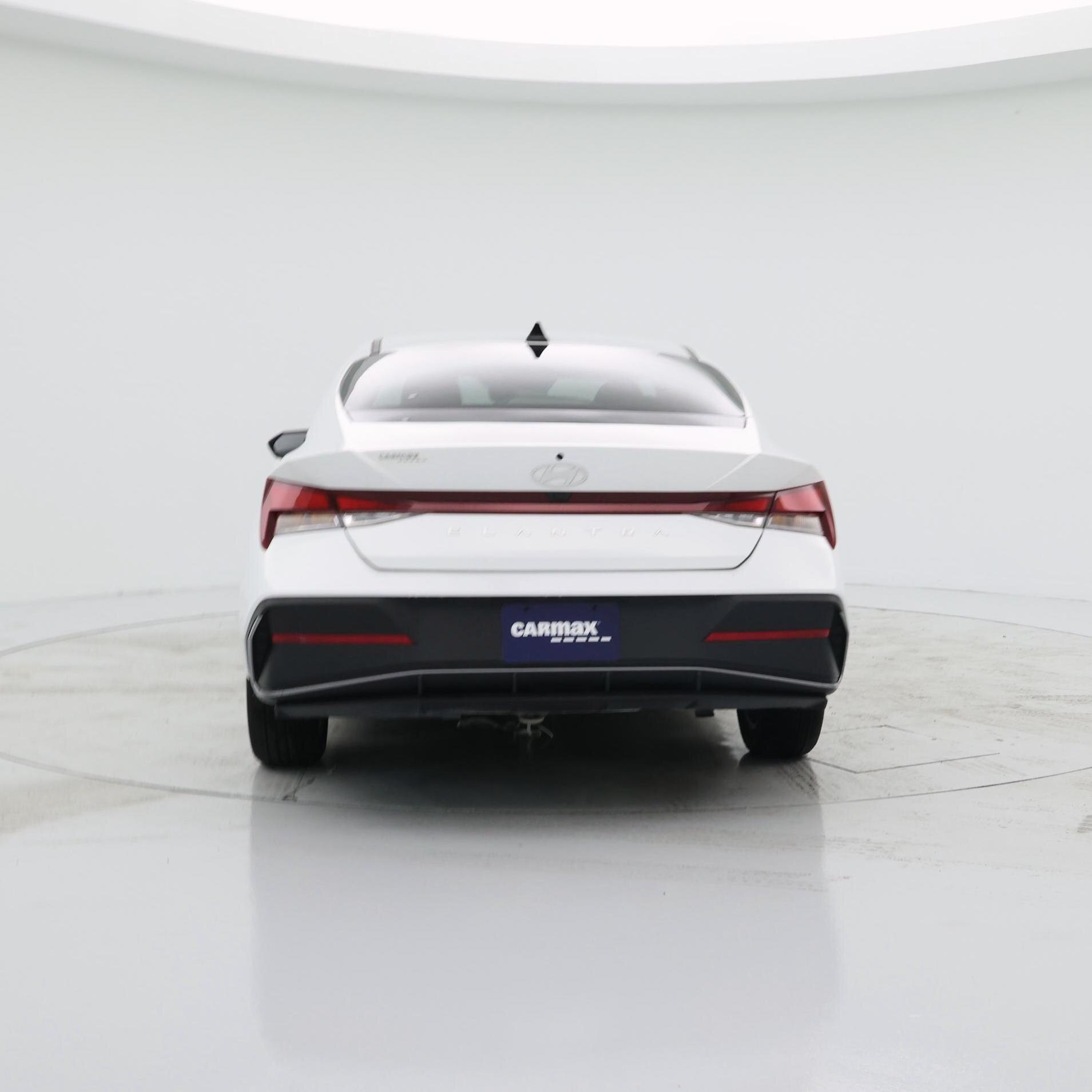 Thumbnail: 2024 Hyundai Elantra - 6