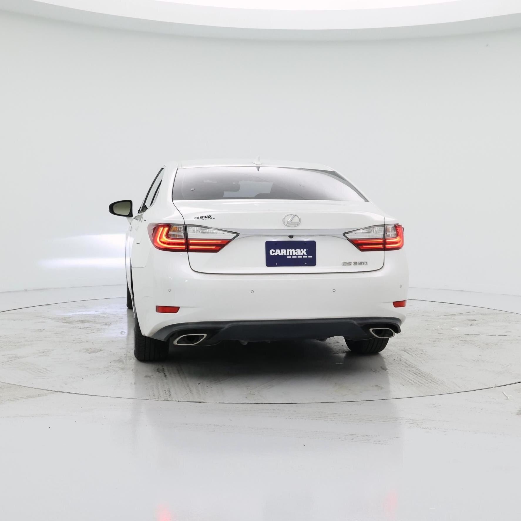 Thumbnail: 2016 Lexus ES - 6