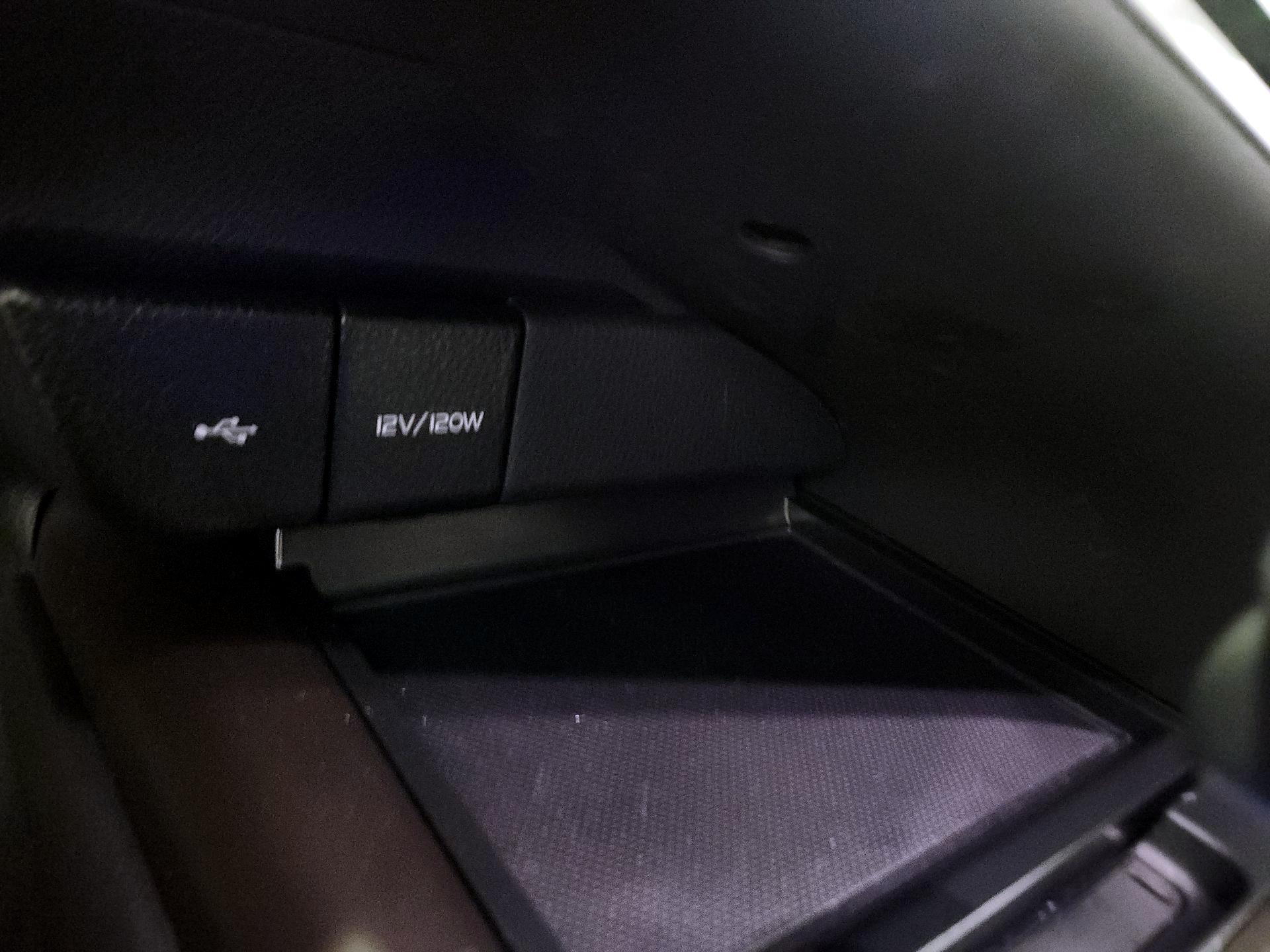 Thumbnail: 2024 Toyota Camry - 18
