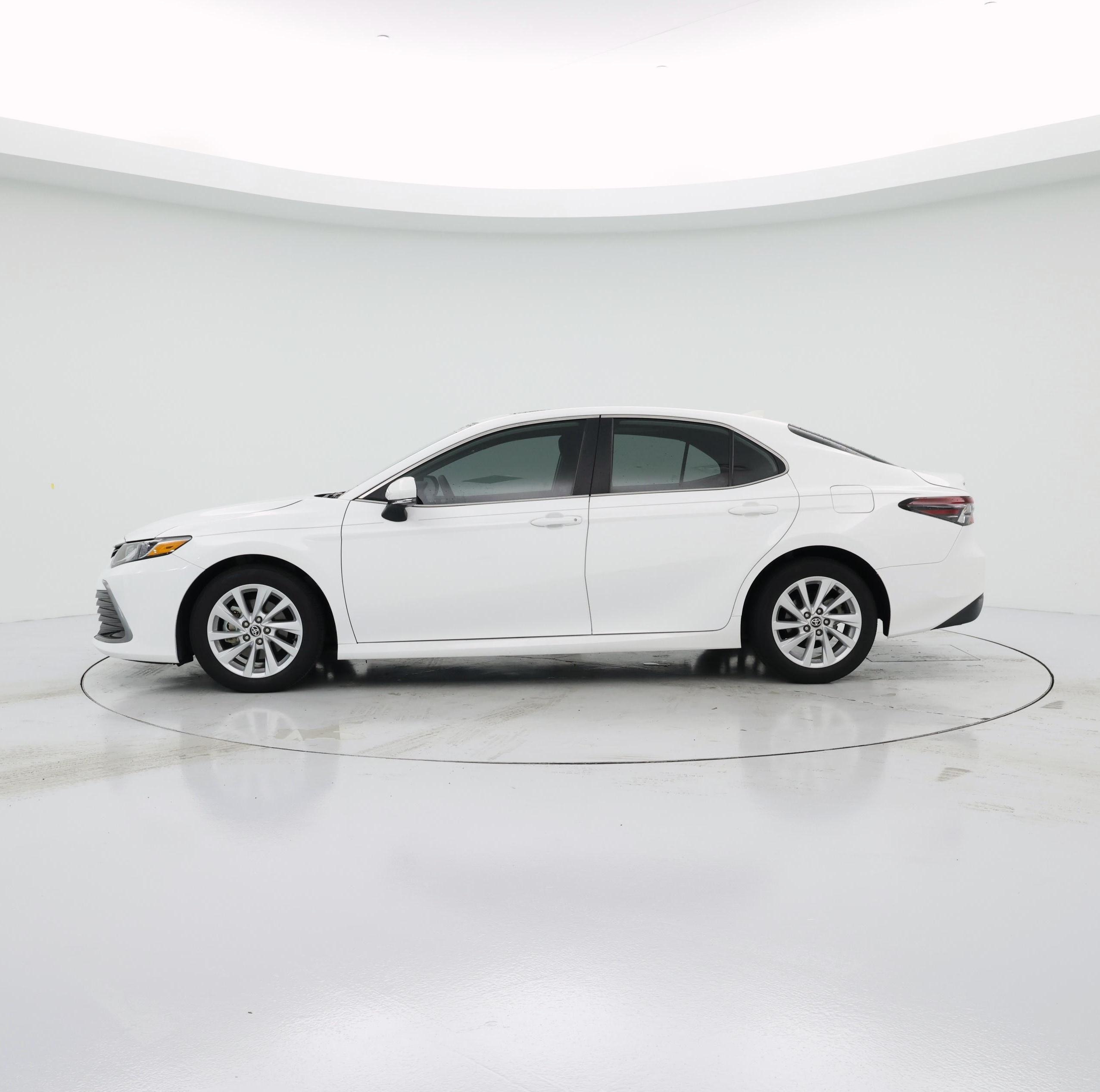 Thumbnail: 2024 Toyota Camry - 3