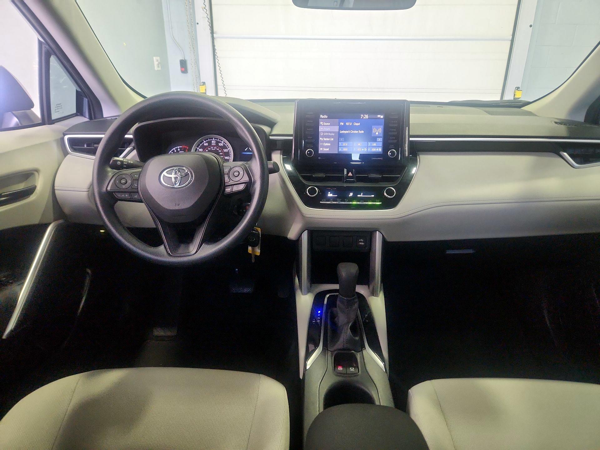 Thumbnail: 2022 Toyota Corolla Cross - 9