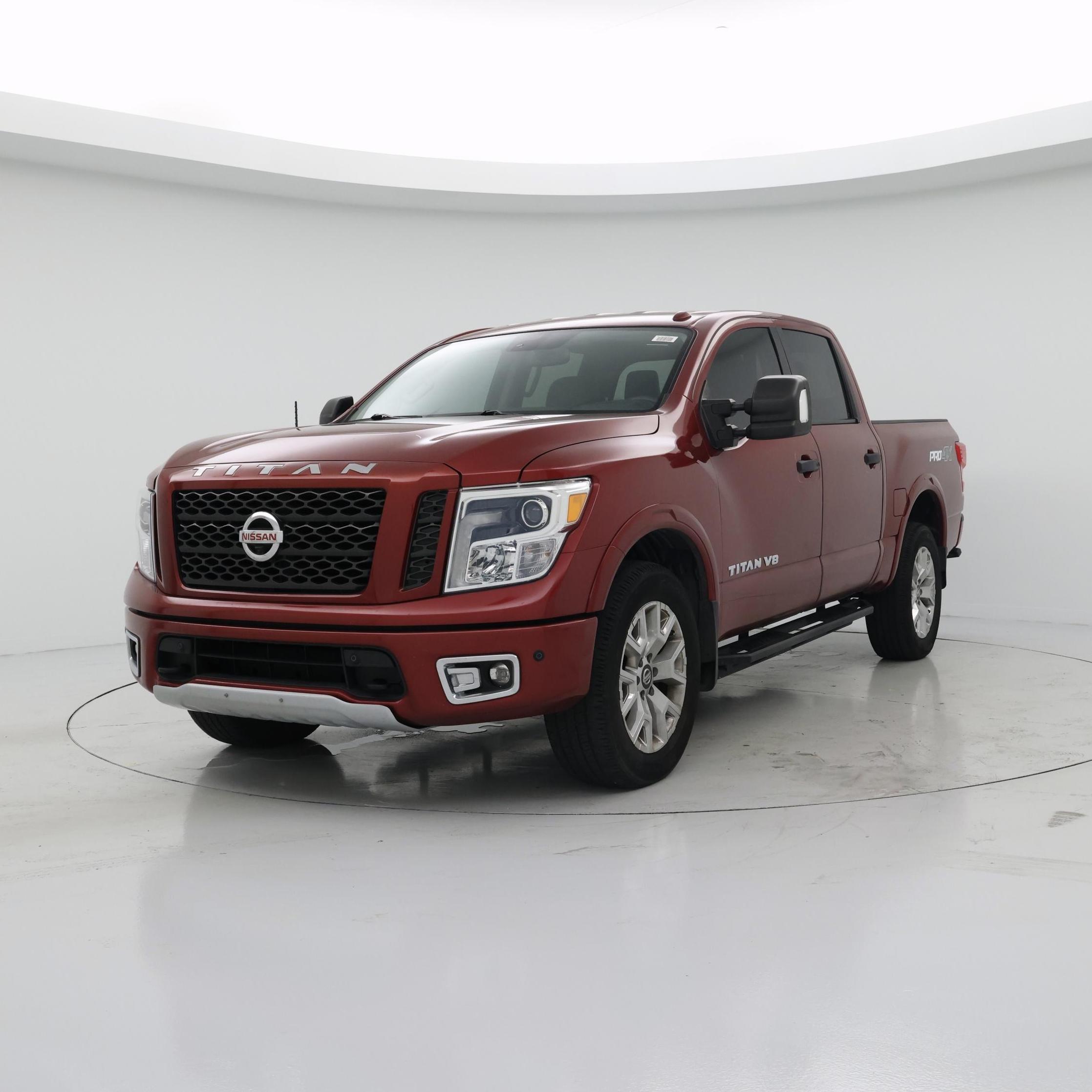 Thumbnail: 2019 Nissan Titan - 4