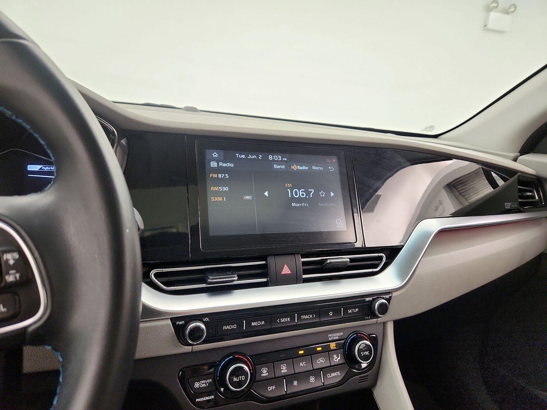 Thumbnail: 2021 Kia Niro - 15