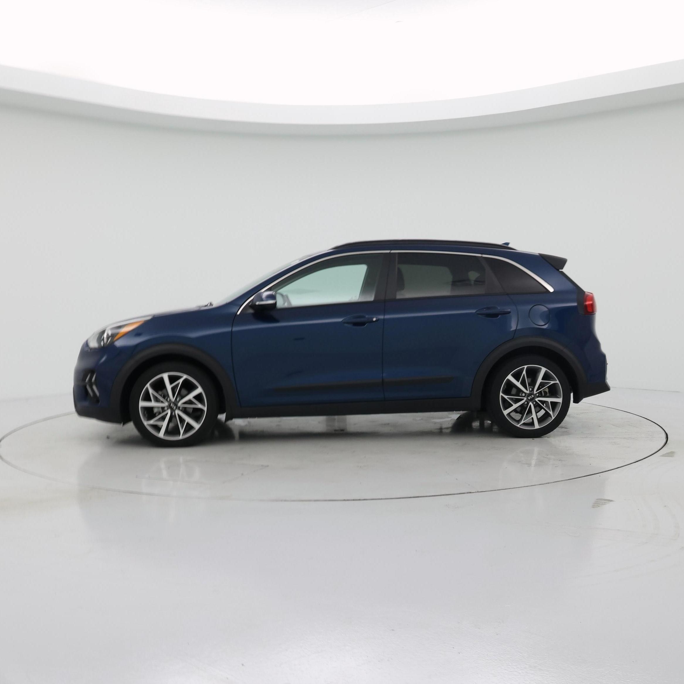 Thumbnail: 2021 Kia Niro - 3