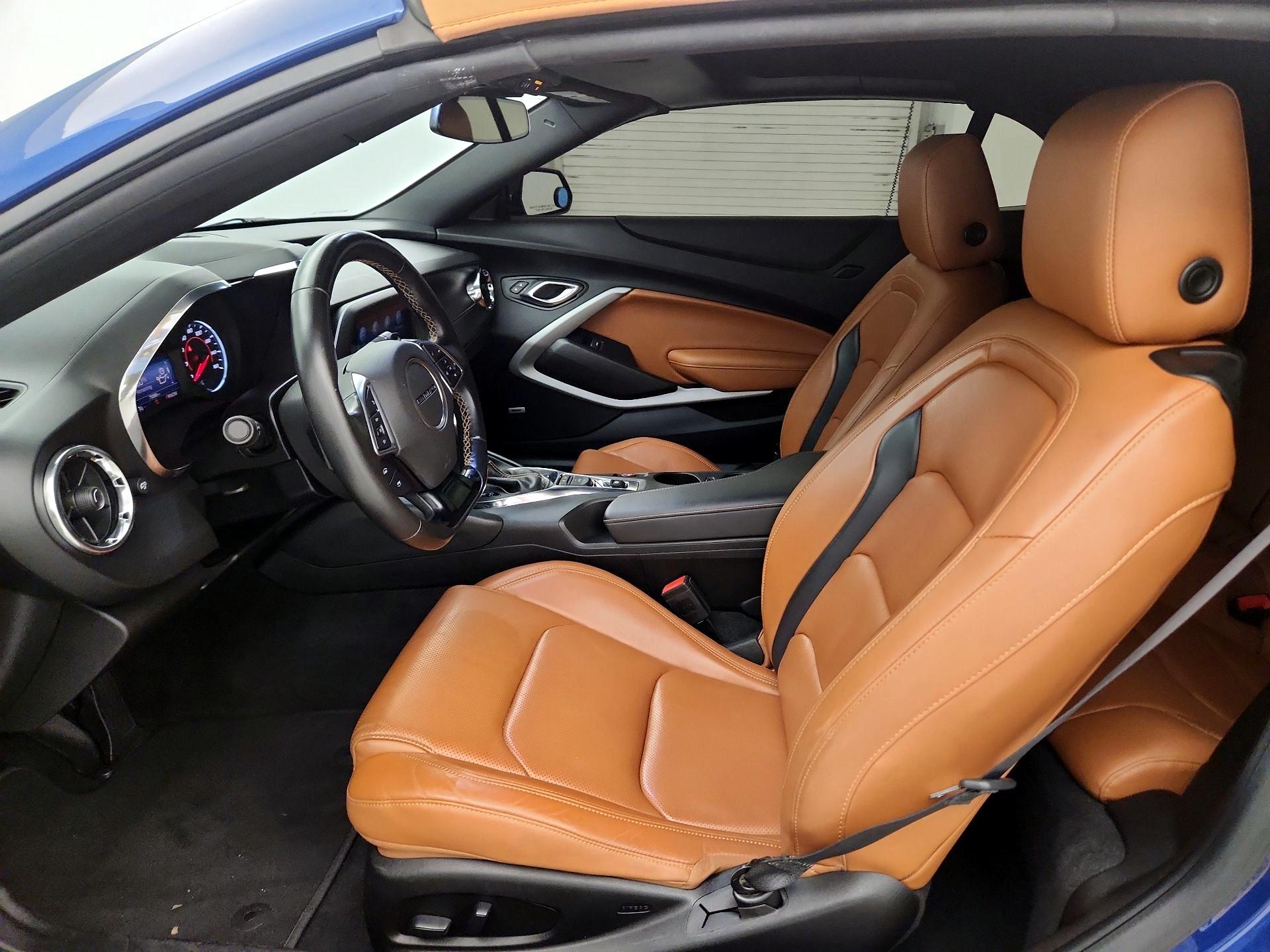 Thumbnail: 2019 Chevrolet Camaro - 11