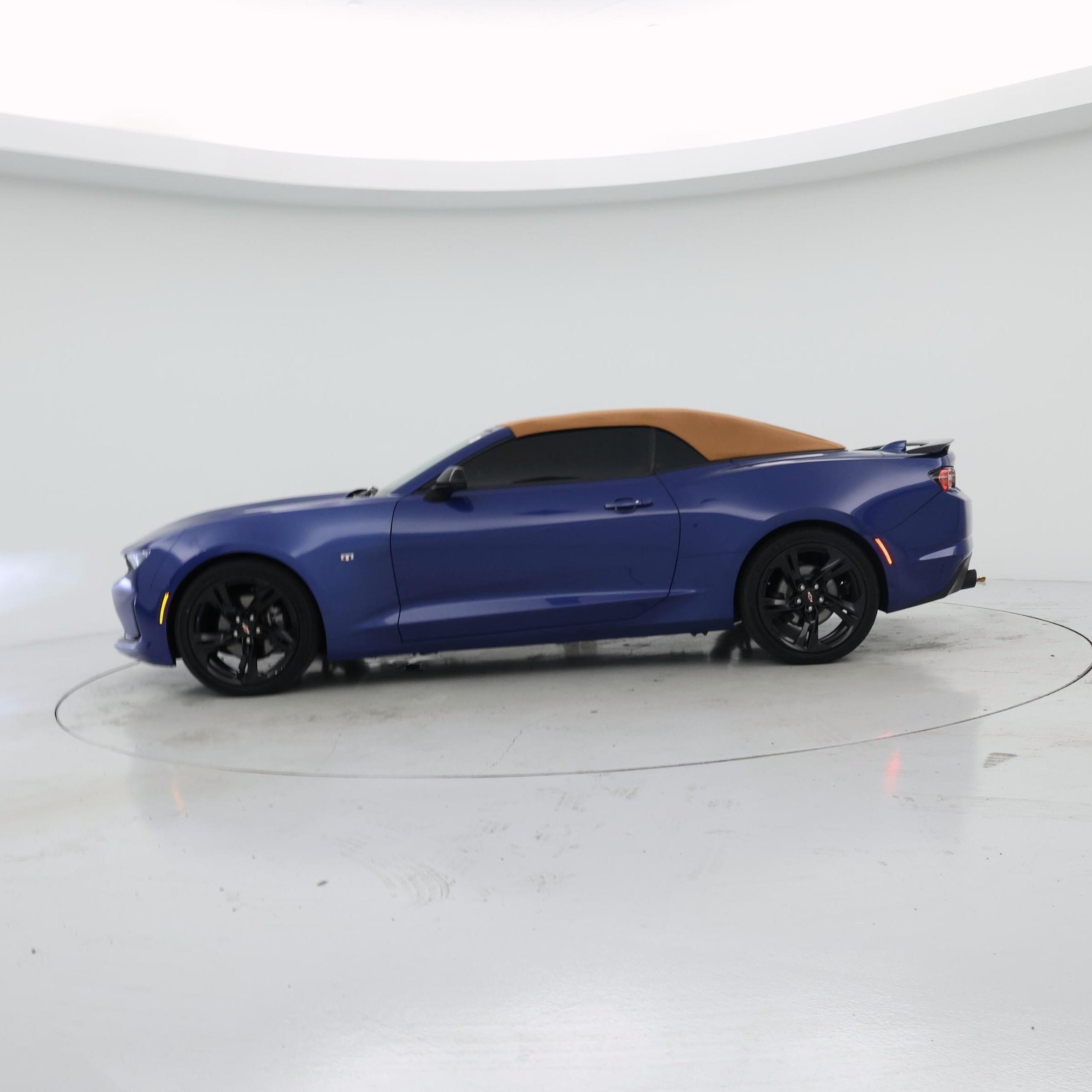Thumbnail: 2019 Chevrolet Camaro - 3