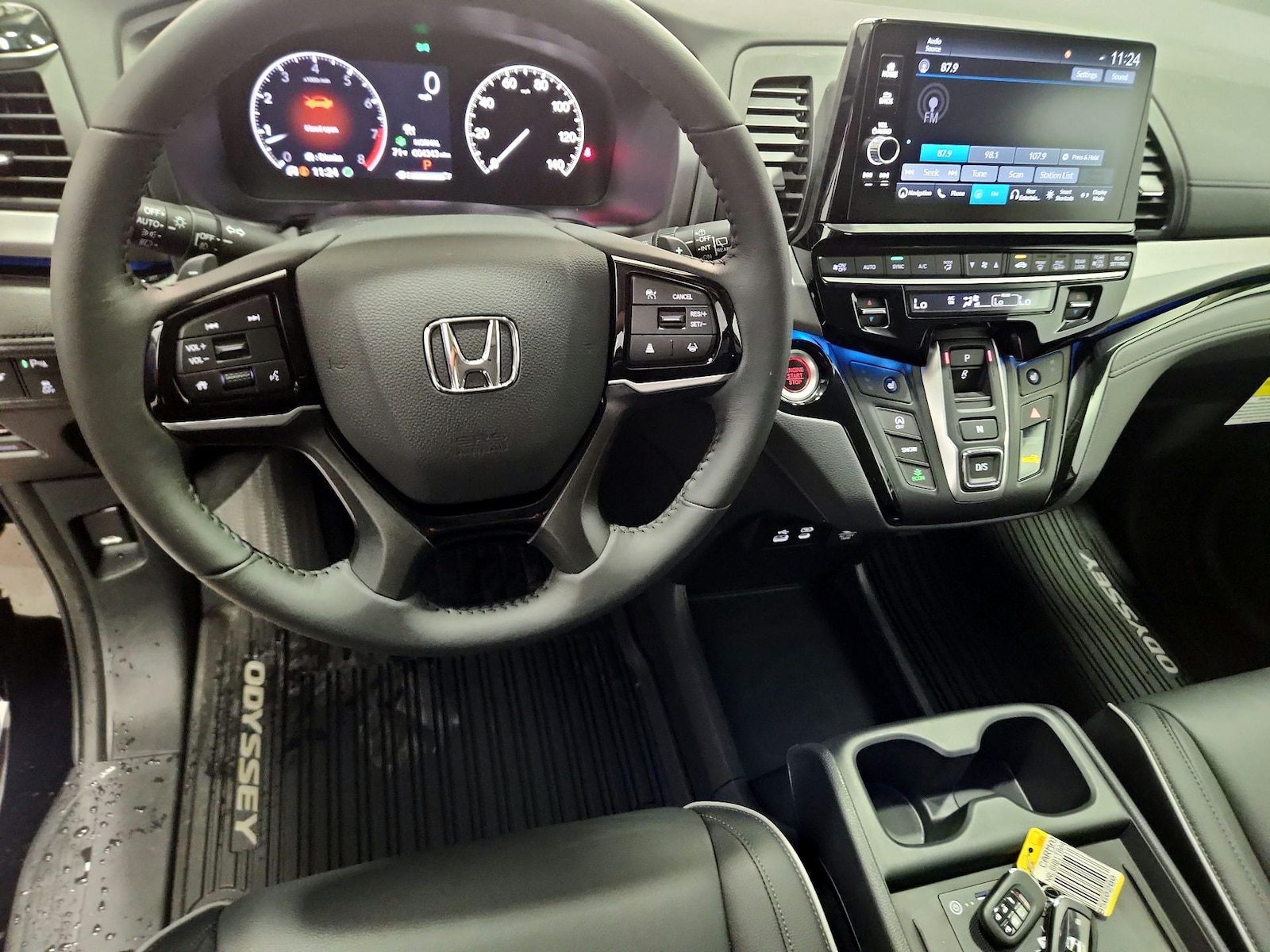 Apple CarPlay® & Android Auto™