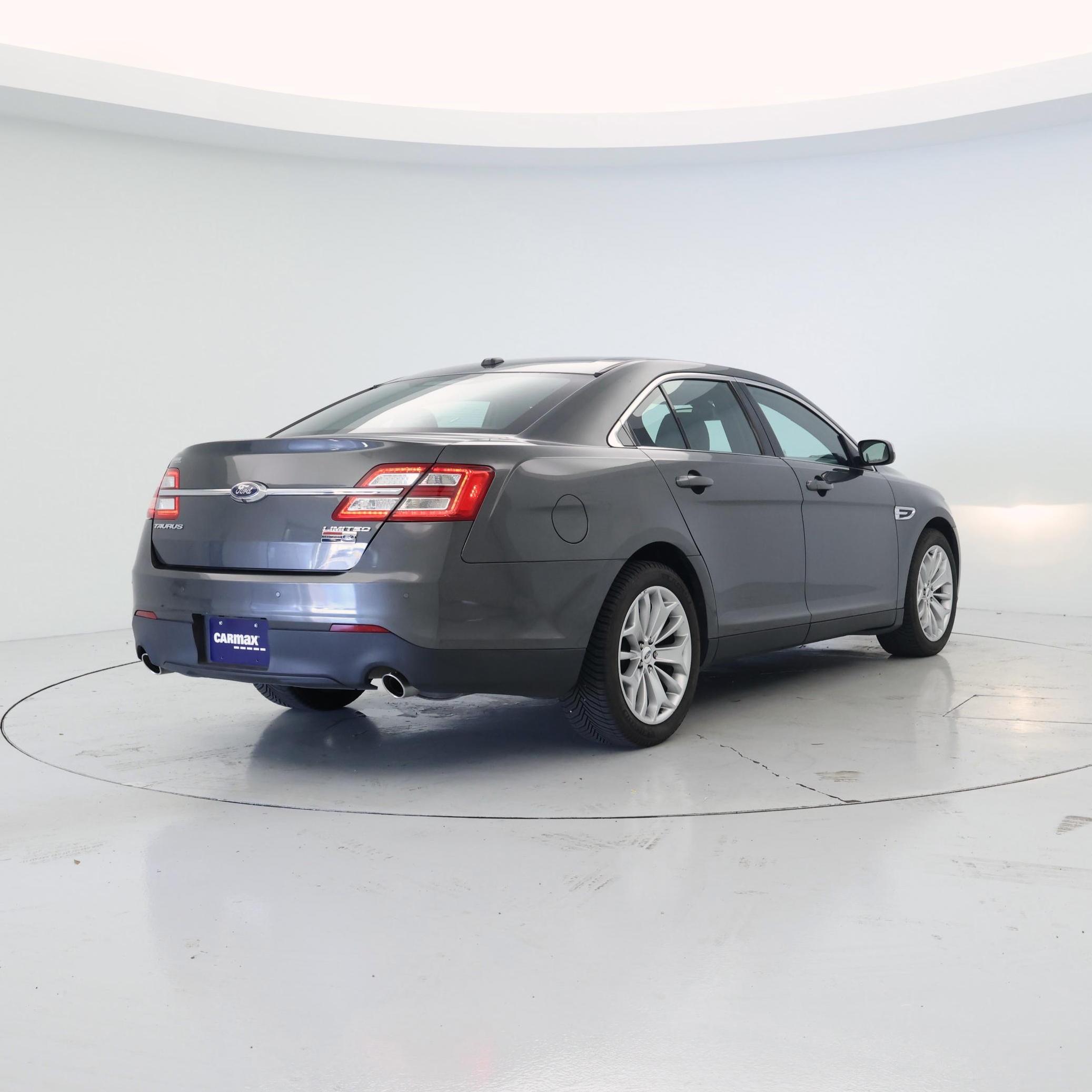 Thumbnail: 2017 Ford Taurus - 8