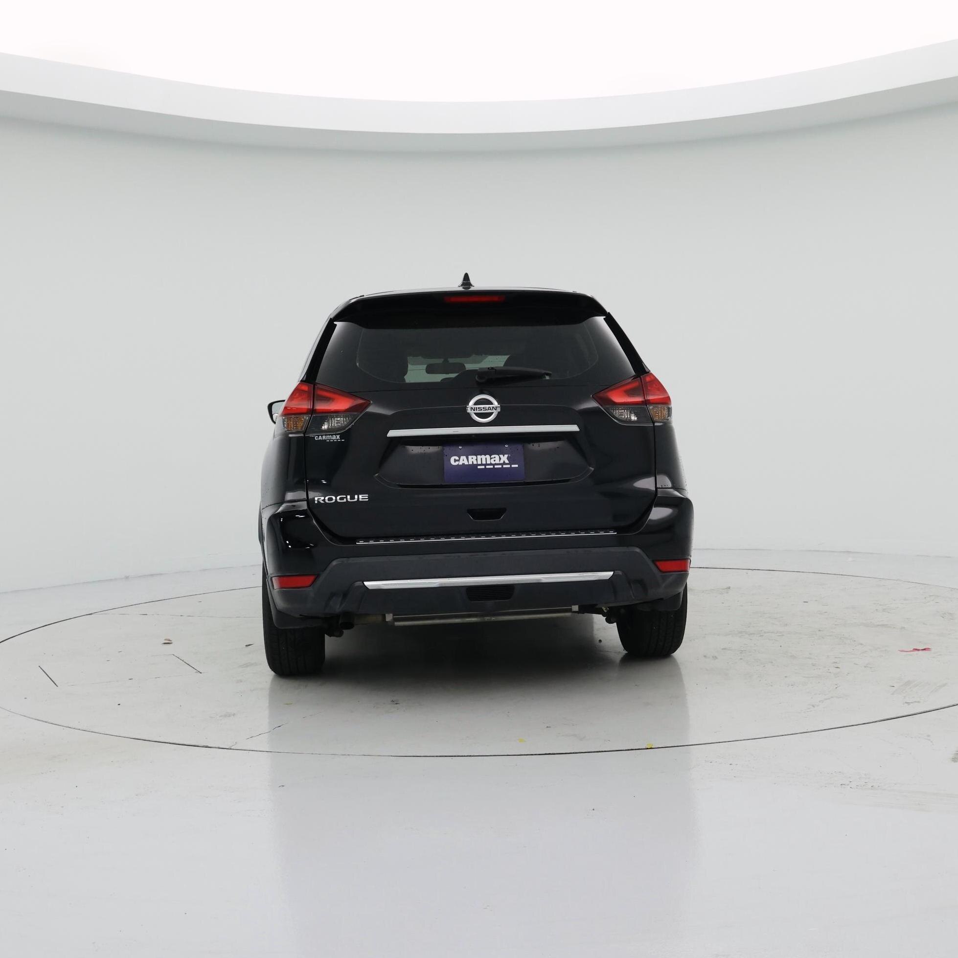 Thumbnail: 2017 Nissan Rogue - 6