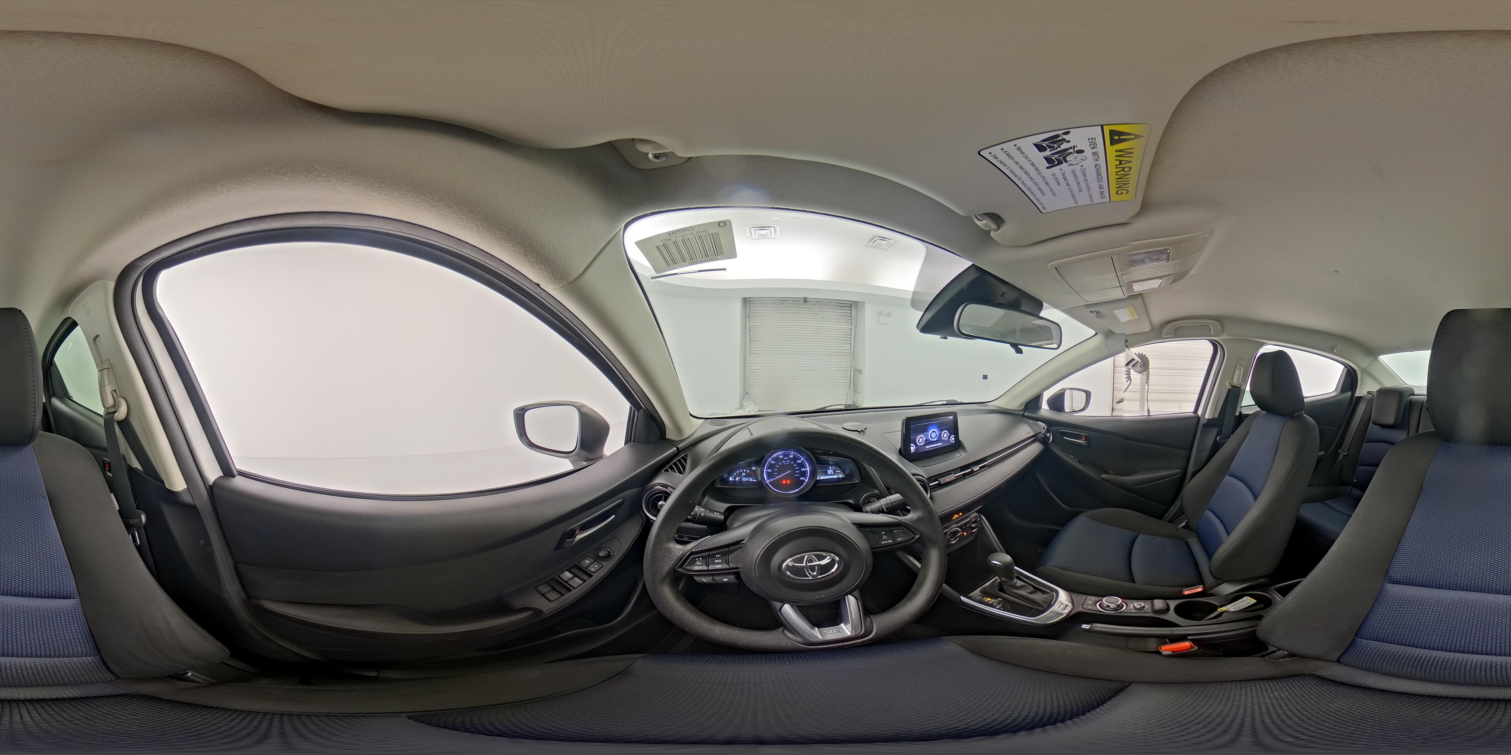 2019 Toyota Yaris LE - Photo 26