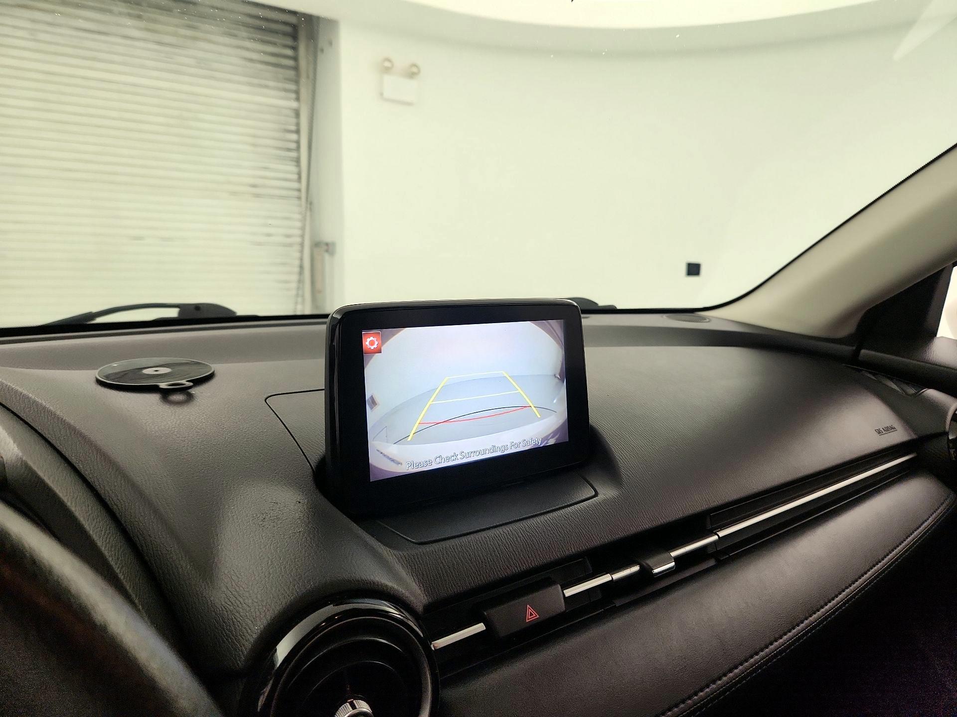 Thumbnail: 2019 Toyota Yaris - 14