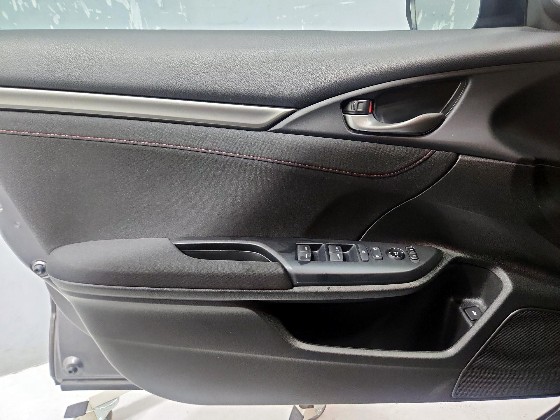 Thumbnail: 2020 Honda Civic - 12