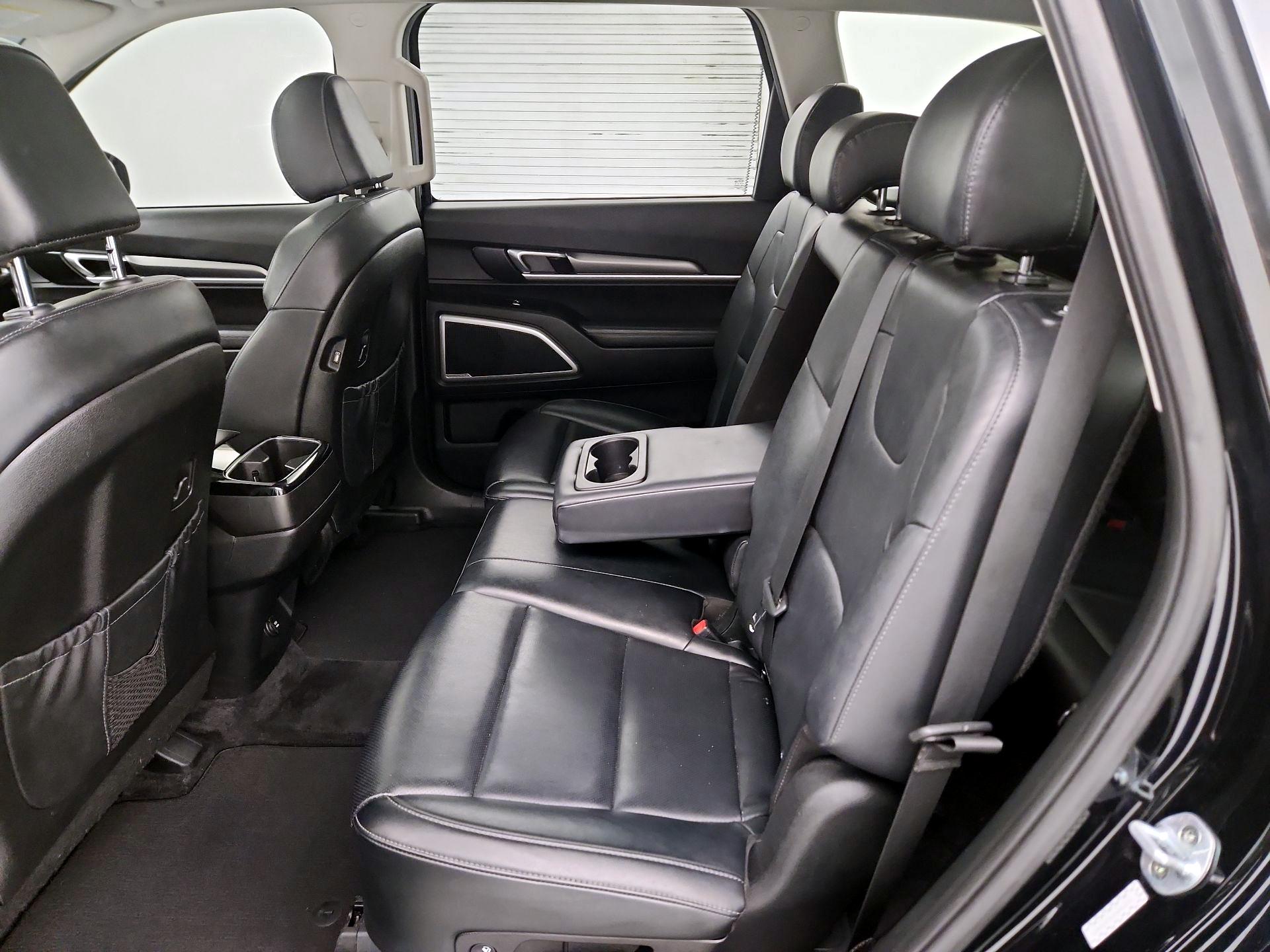 Thumbnail: 2020 Kia Telluride - 20