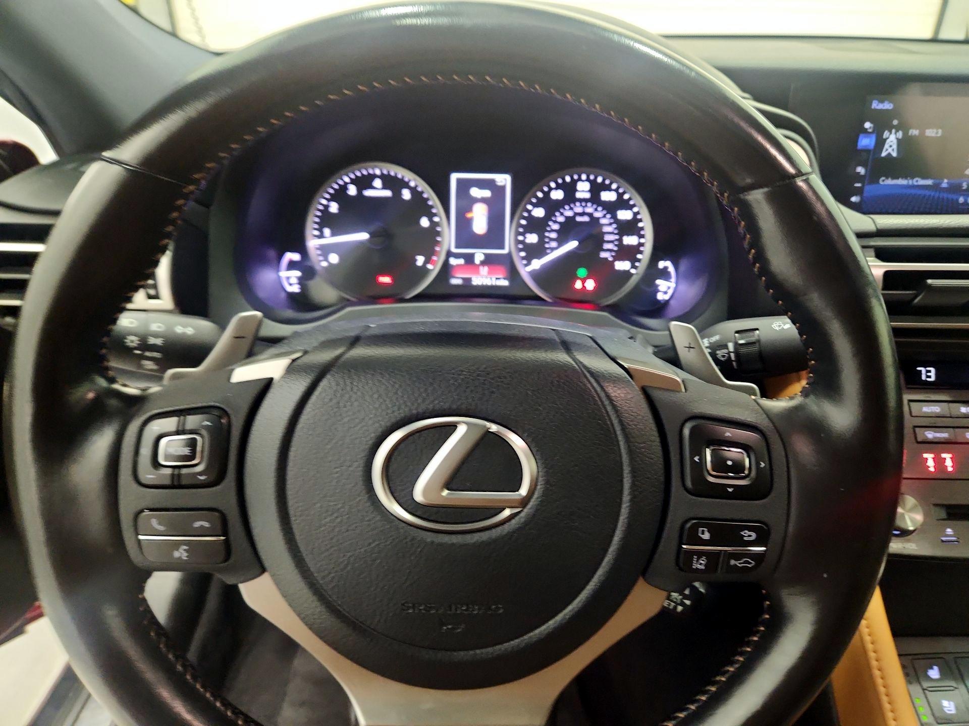 Thumbnail: 2021 Lexus RC - 10
