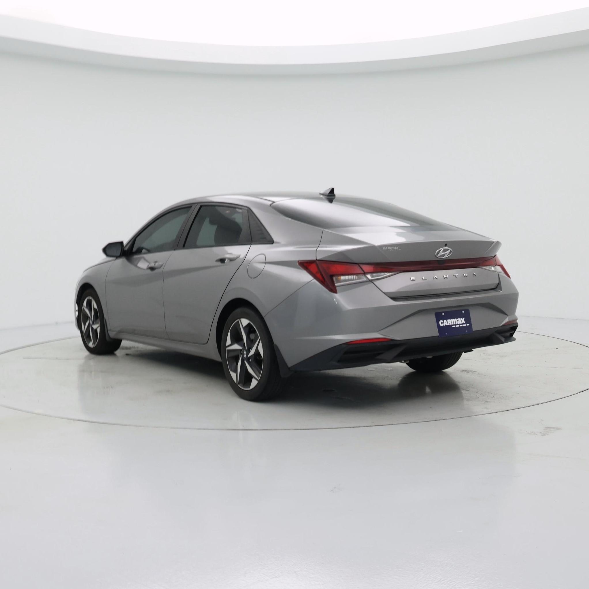 Thumbnail: 2023 Hyundai Elantra - 2