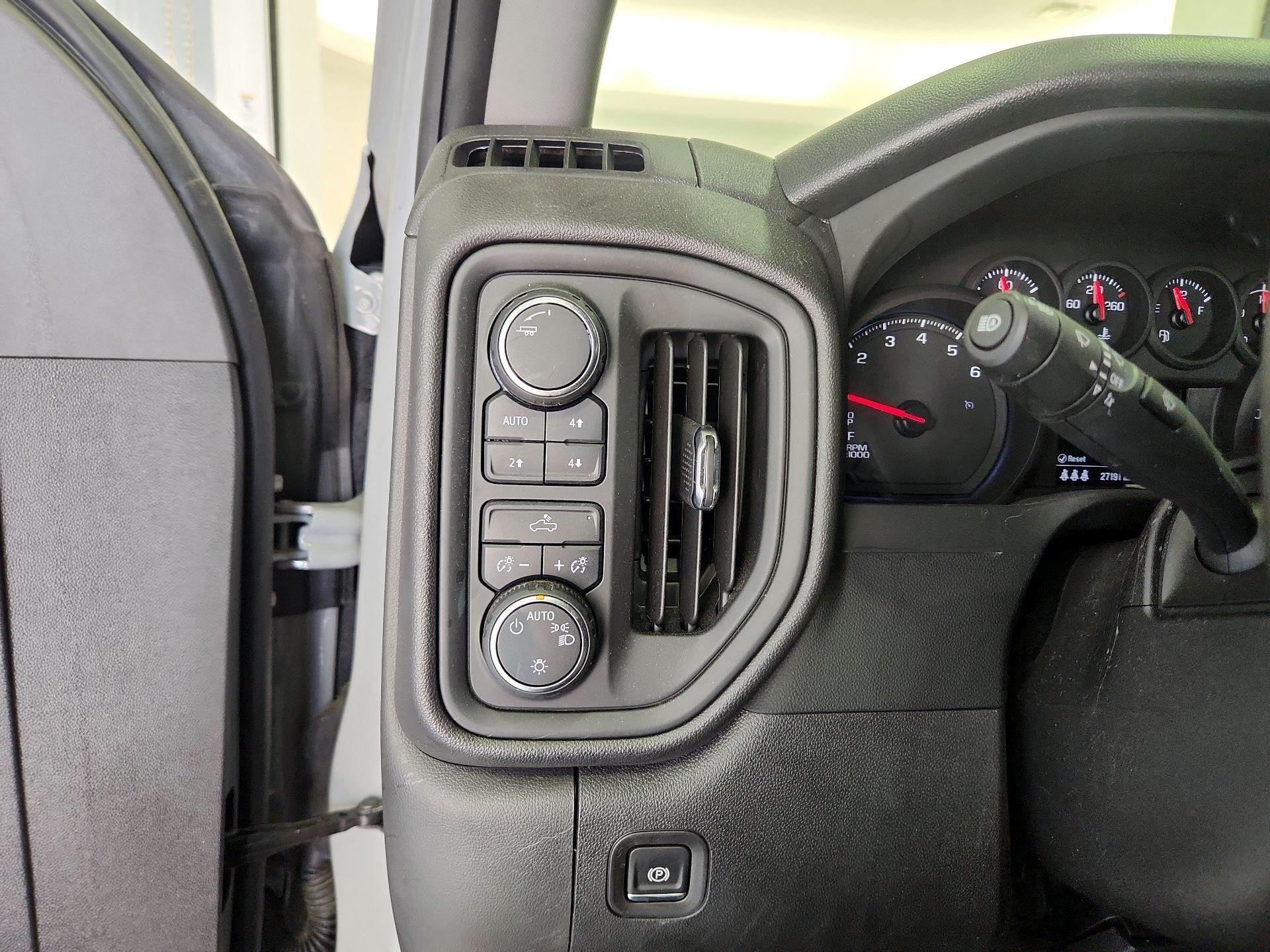 Thumbnail: 2024 Chevrolet Silverado 1500 - 13