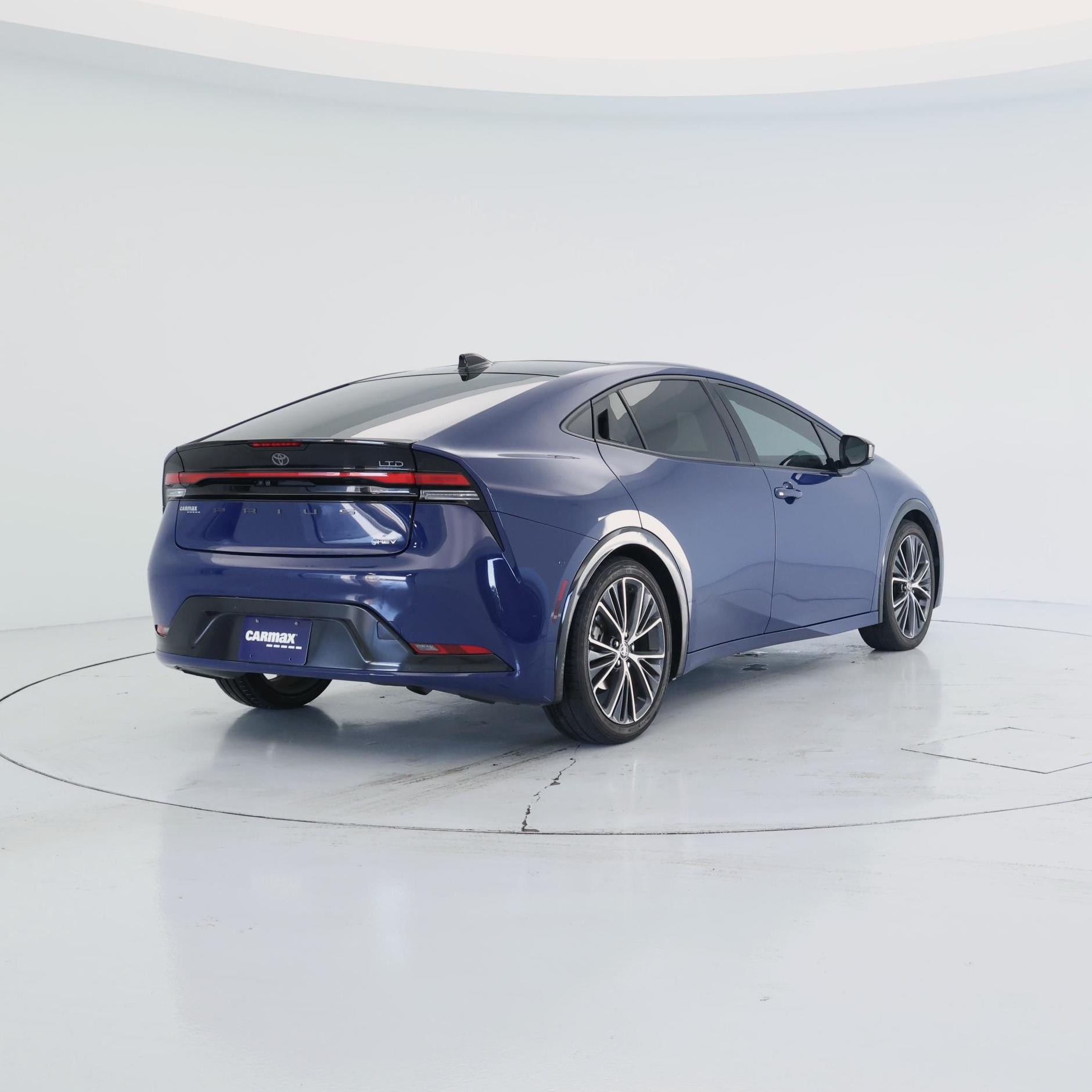 Thumbnail: 2023 Toyota Prius - 8