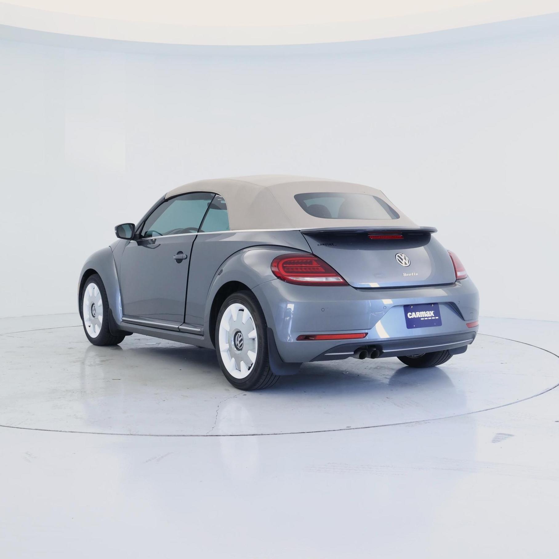 Thumbnail: 2019 Volkswagen Beetle - 2