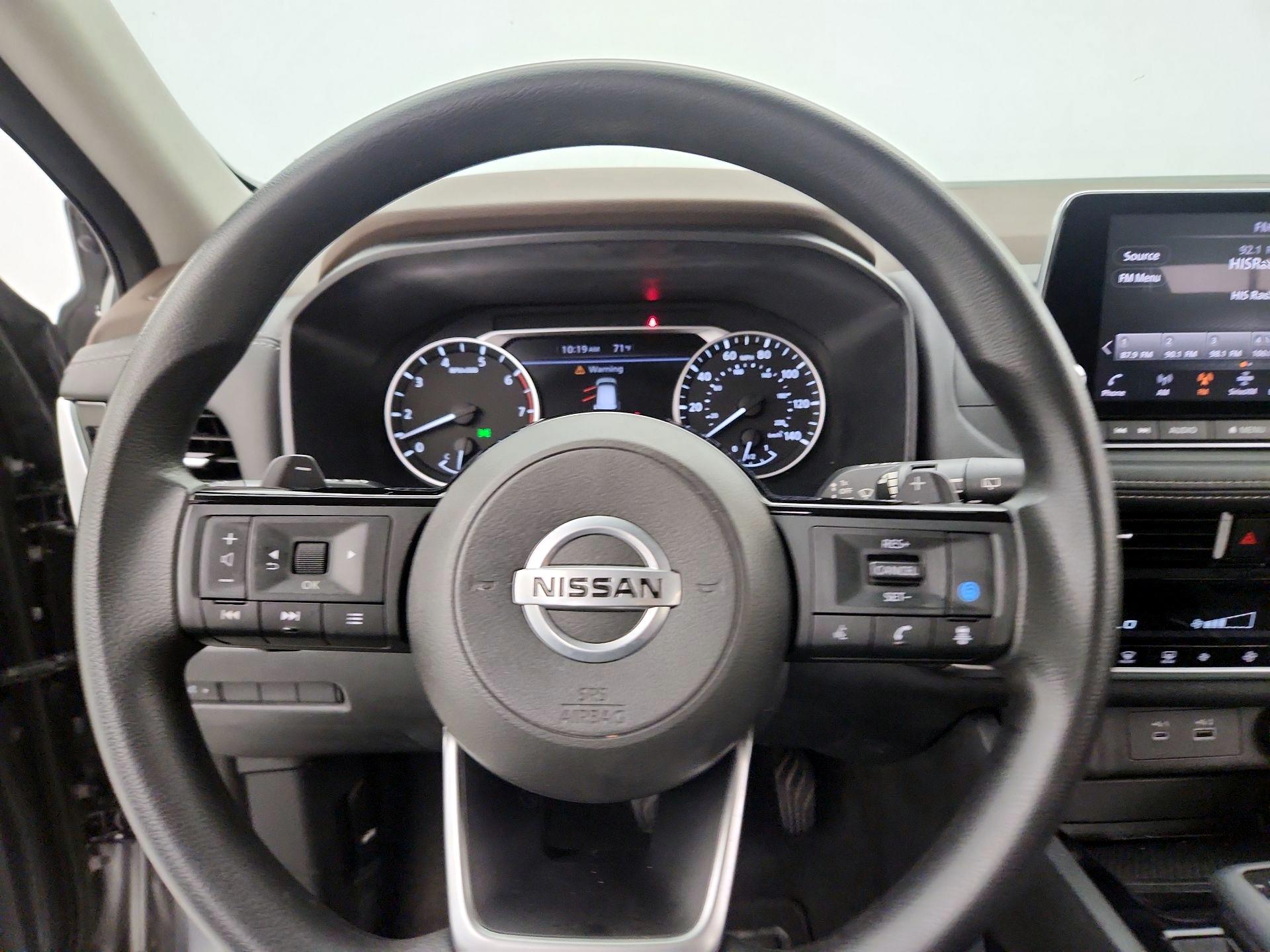 Thumbnail: 2021 Nissan Rogue - 10