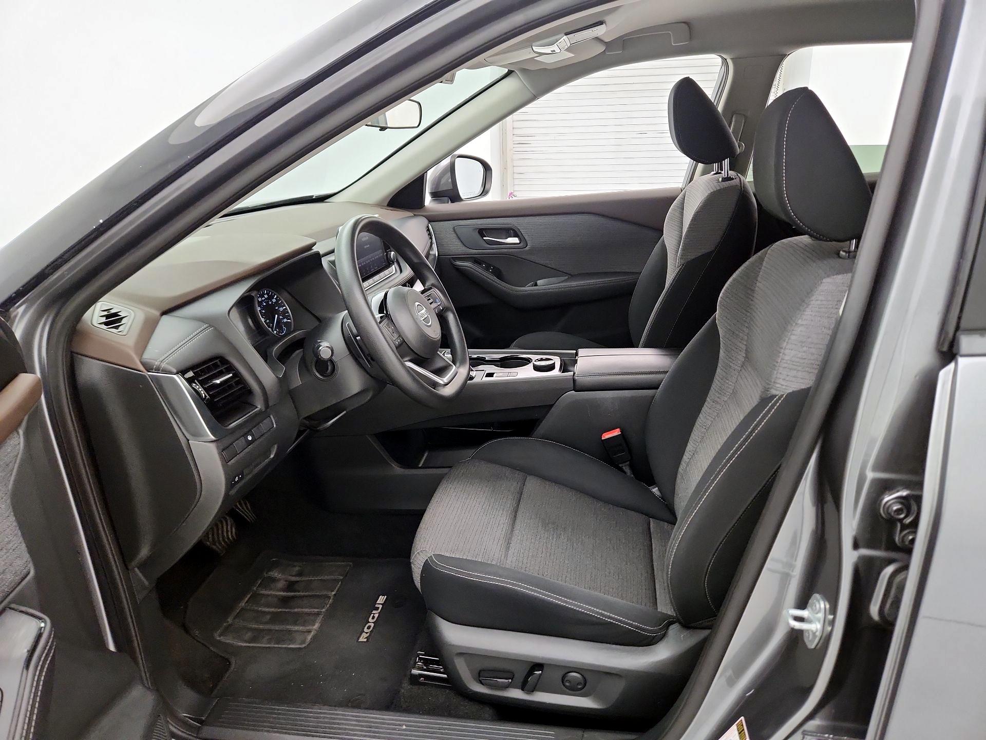 Thumbnail: 2021 Nissan Rogue - 11