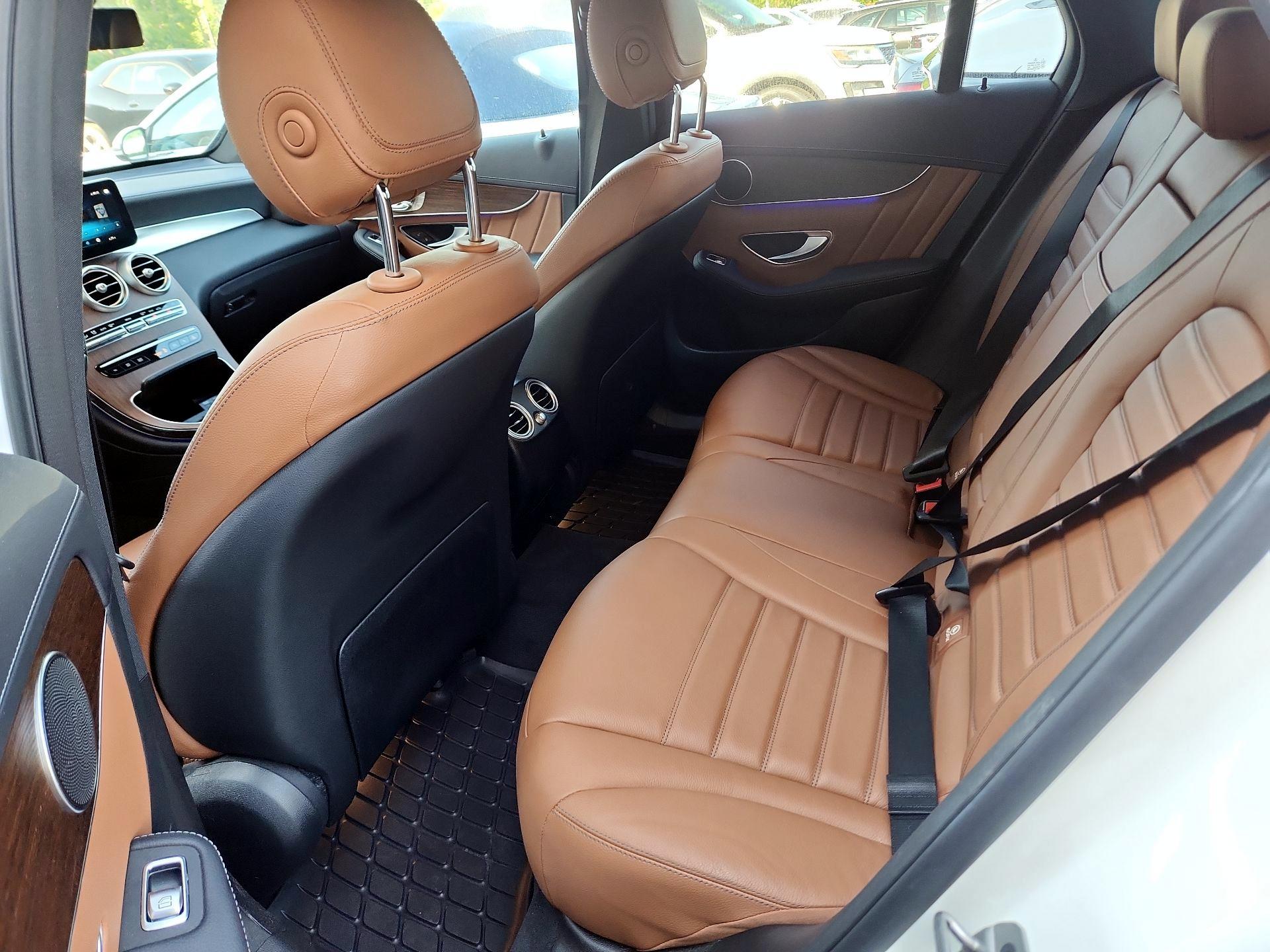 Thumbnail: 2021 Mercedes-Benz GLC - 16