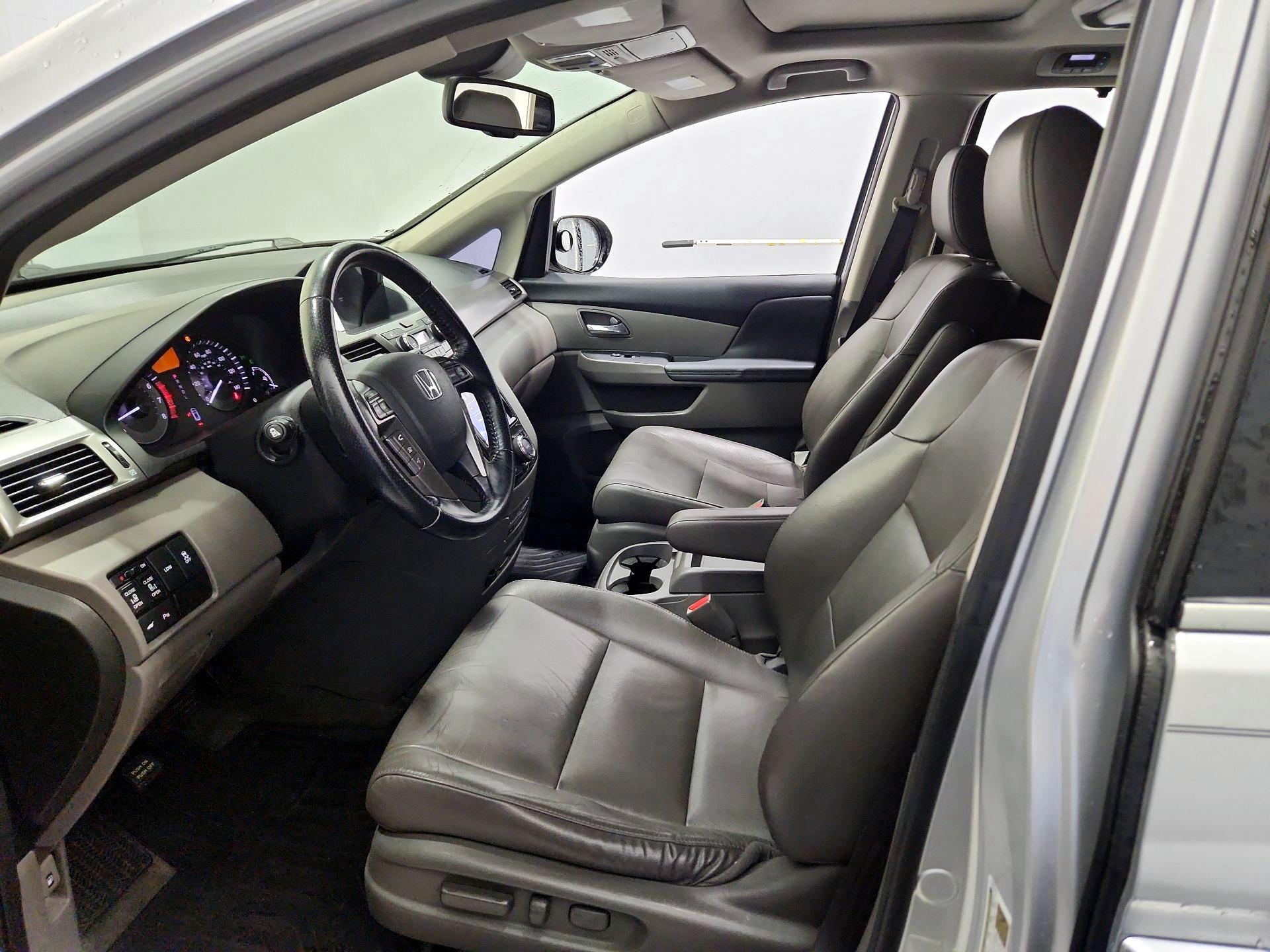 Thumbnail: 2015 Honda Odyssey - 11