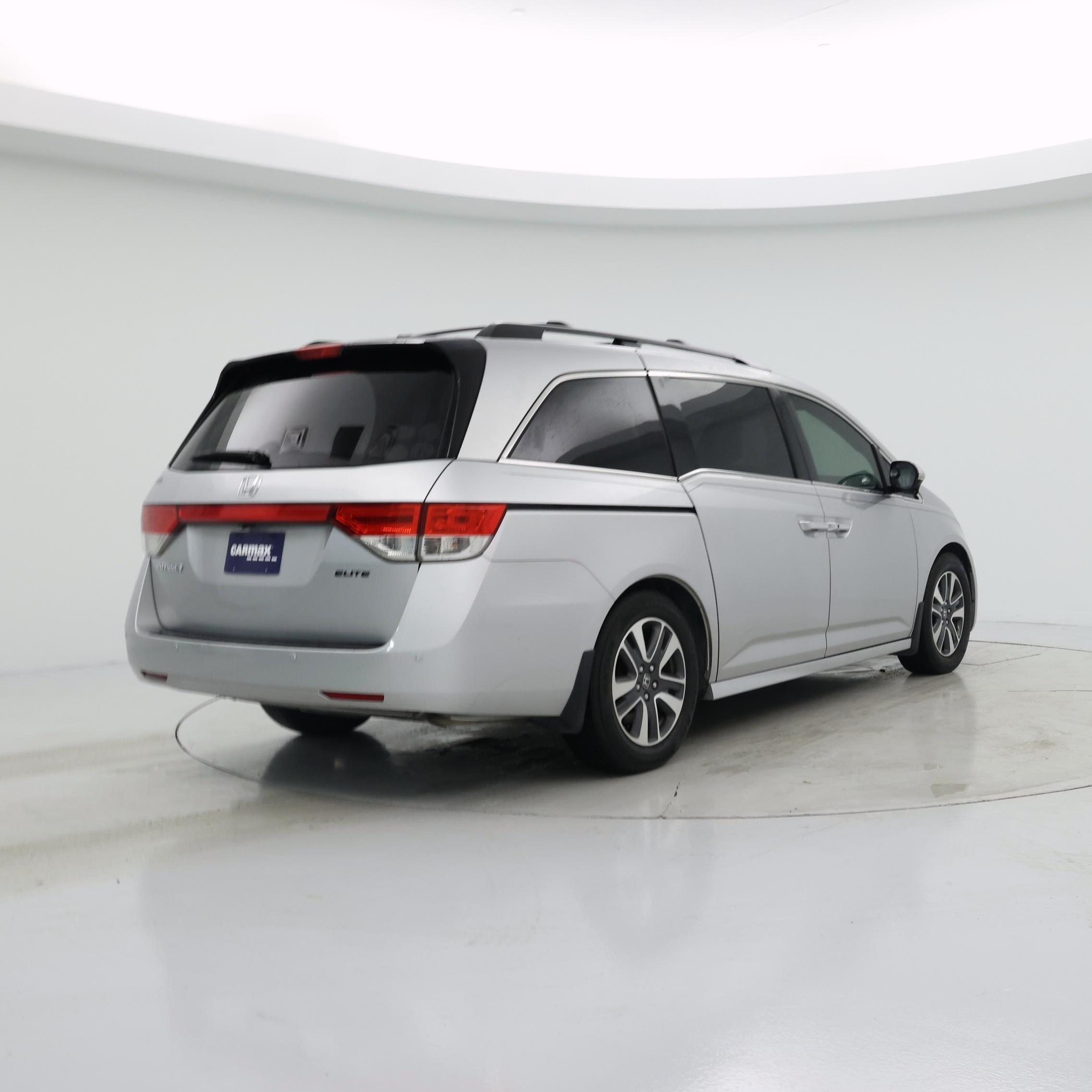 Thumbnail: 2015 Honda Odyssey - 8