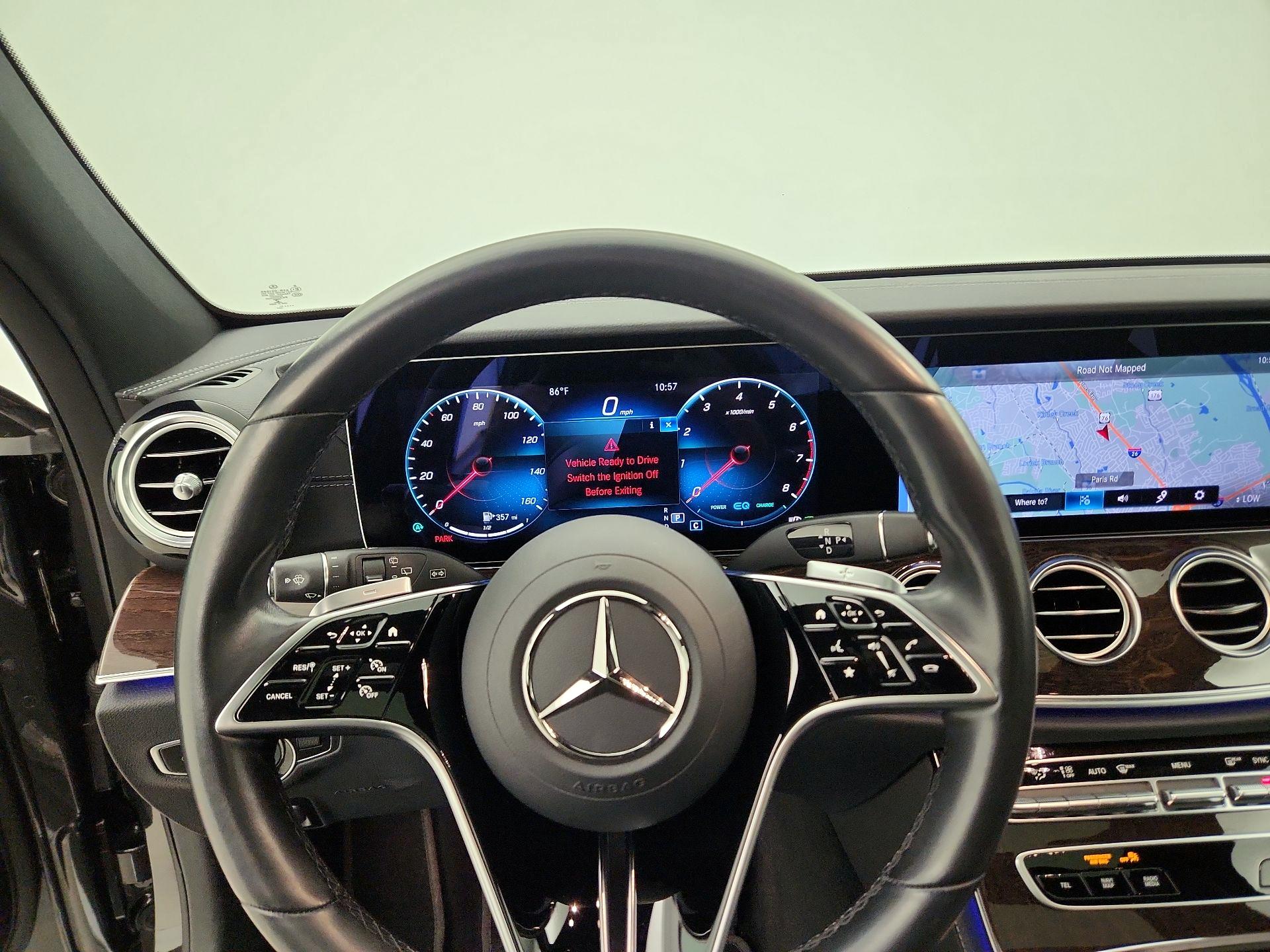 Thumbnail: 2021 Mercedes-Benz E-Class - 10